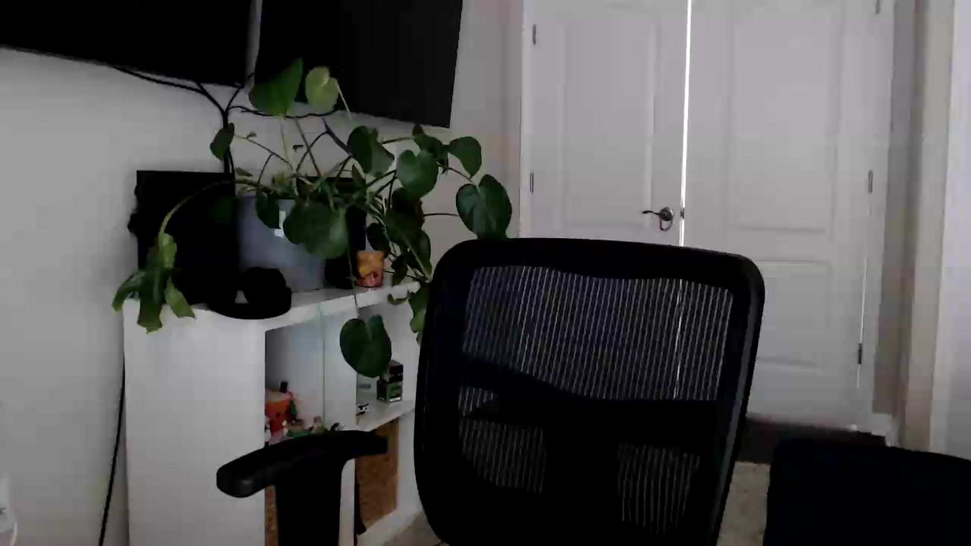 Gallery image thumbnail from Sarah_Stark's myfreecams stream on, 05/26/2026, 16:49 image 15 of 20