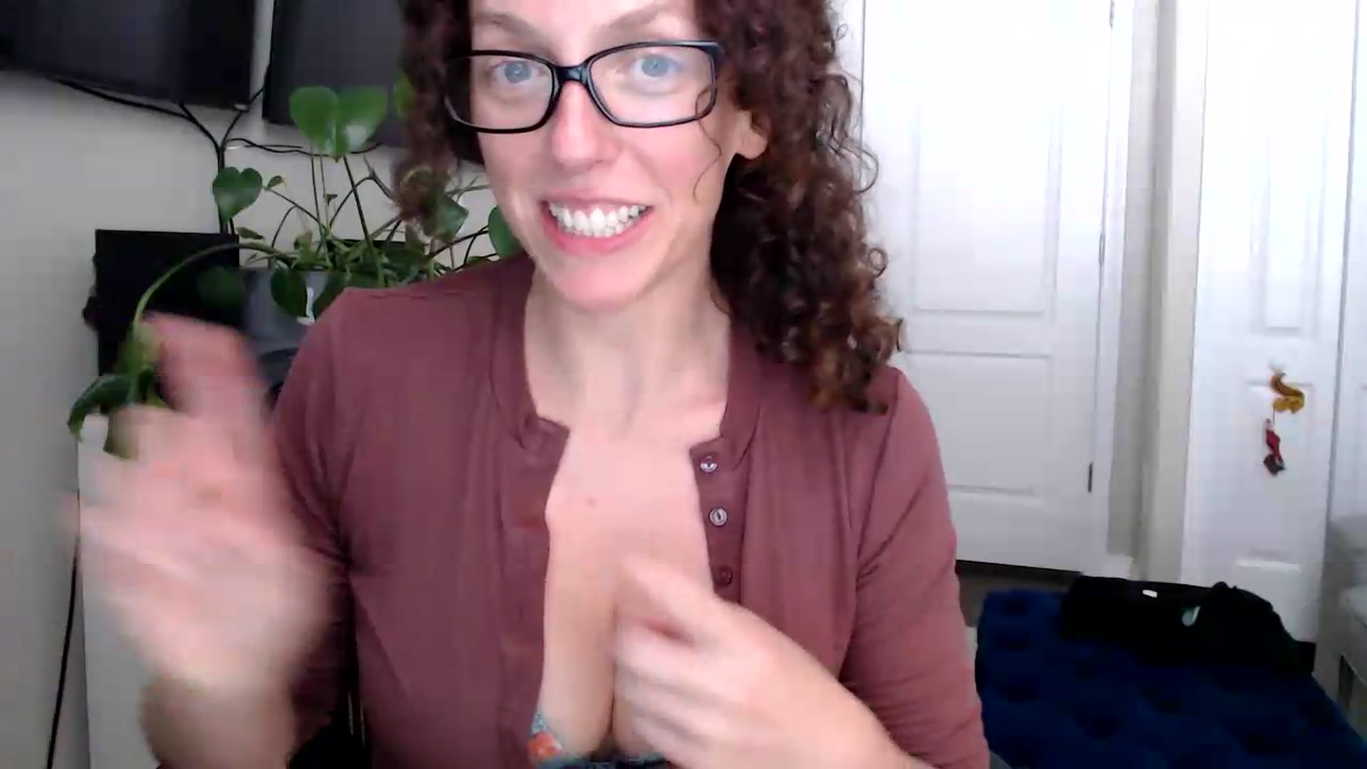 Gallery image thumbnail from Sarah_Stark's myfreecams stream on, 05/29/2026, 13:21 image 18 of 20
