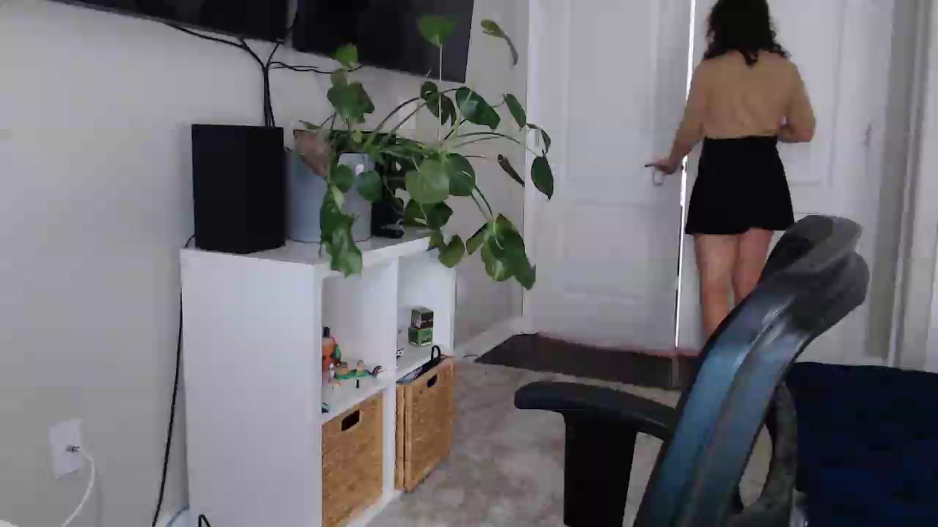 Gallery image thumbnail from Sarah_Stark's myfreecams stream on, 06/01/2026, 14:46 image 17 of 20