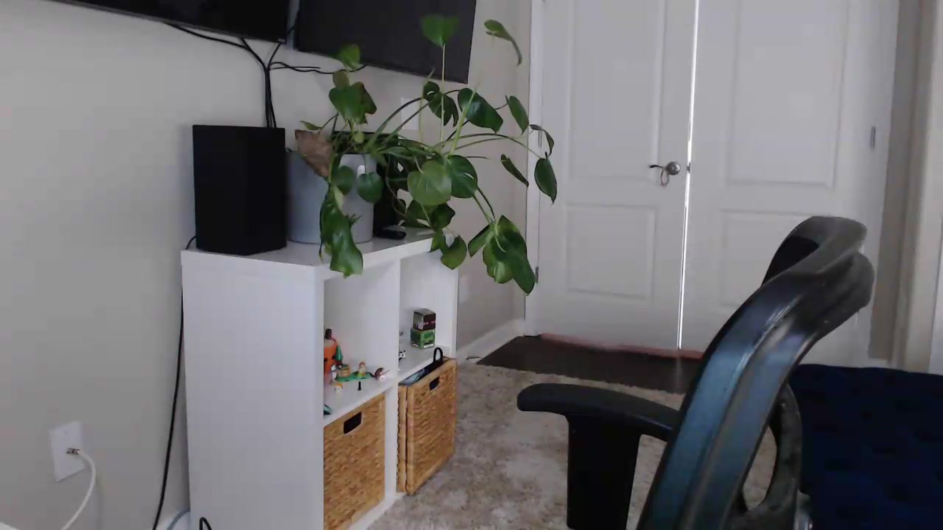 Gallery image thumbnail from Sarah_Stark's myfreecams stream on, 06/01/2026, 14:46 image 18 of 20