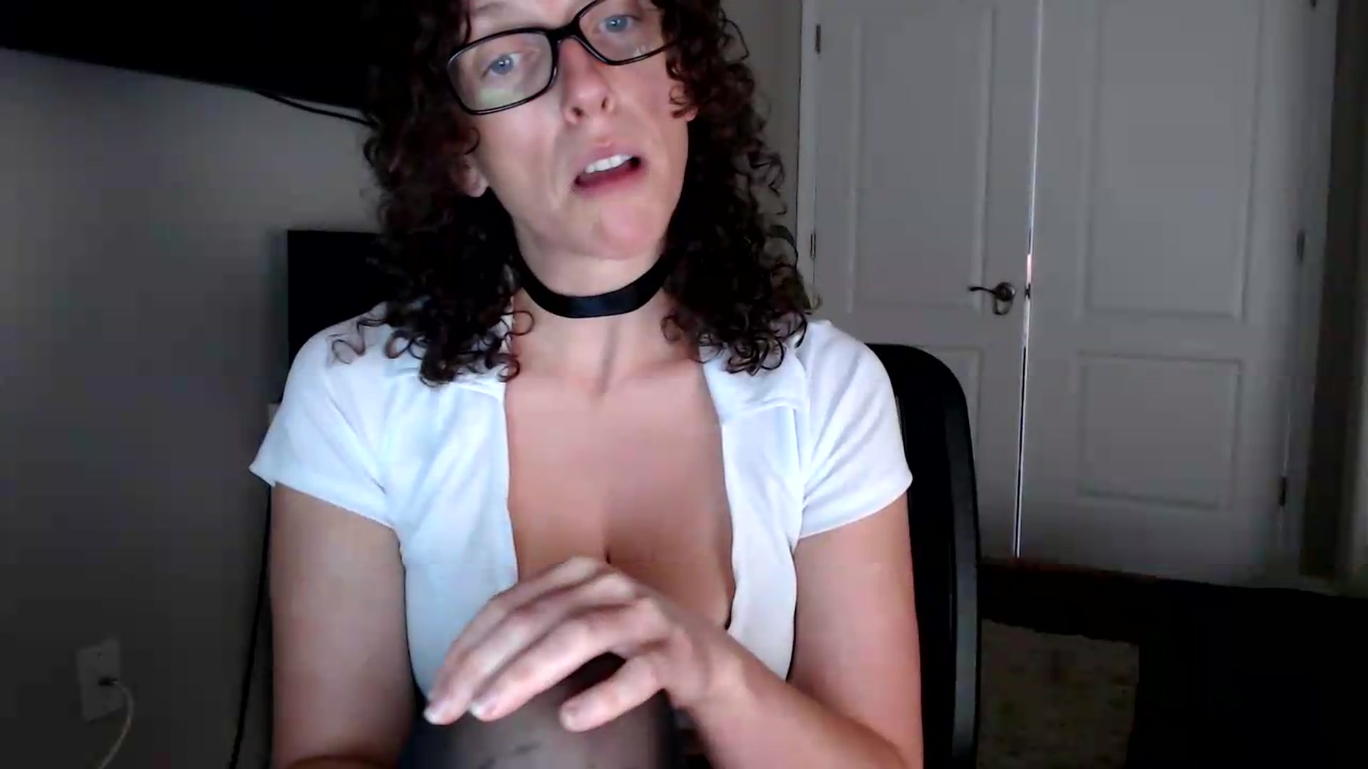 Gallery image thumbnail from Sarah_Stark's myfreecams stream on, 06/02/2026, 12:42 image 3 of 20