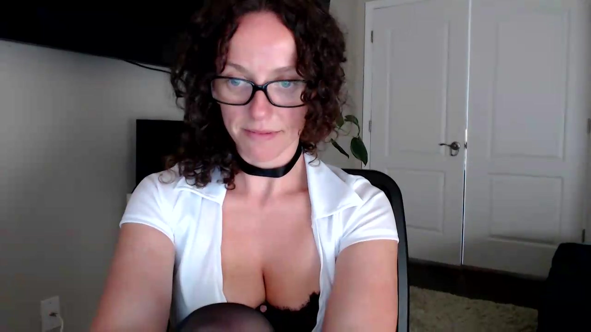 Gallery image thumbnail from Sarah_Stark's myfreecams stream on, 06/02/2026, 15:27 image 7 of 20