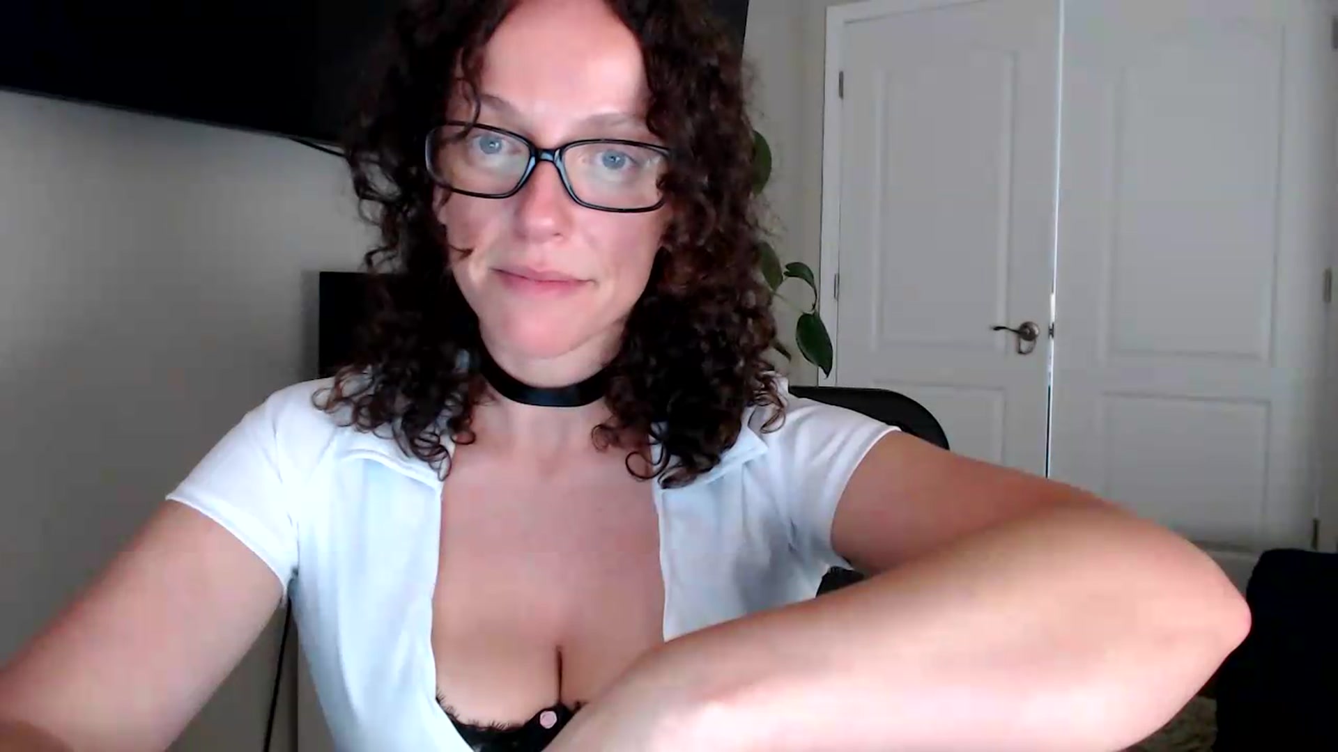 Gallery image thumbnail from Sarah_Stark's myfreecams stream on, 06/02/2026, 15:27 image 5 of 20