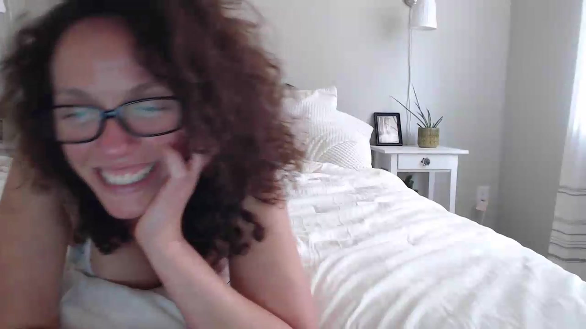 Gallery image thumbnail from Sarah_Stark's myfreecams stream on, 06/05/2026, 15:50 image 15 of 20