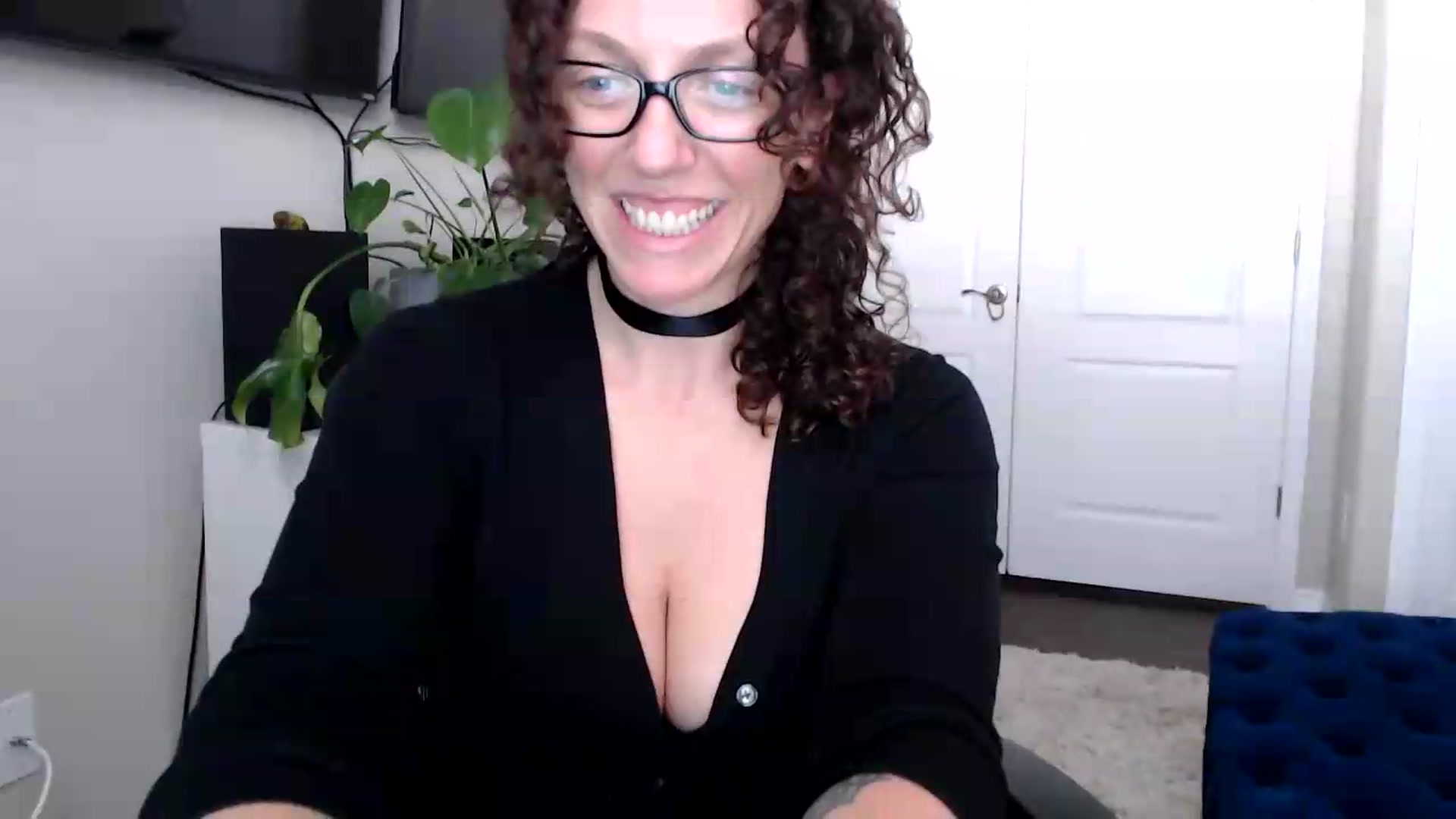 Gallery image thumbnail from Sarah_Stark's myfreecams stream on, 06/08/2026, 15:05 image 2 of 20