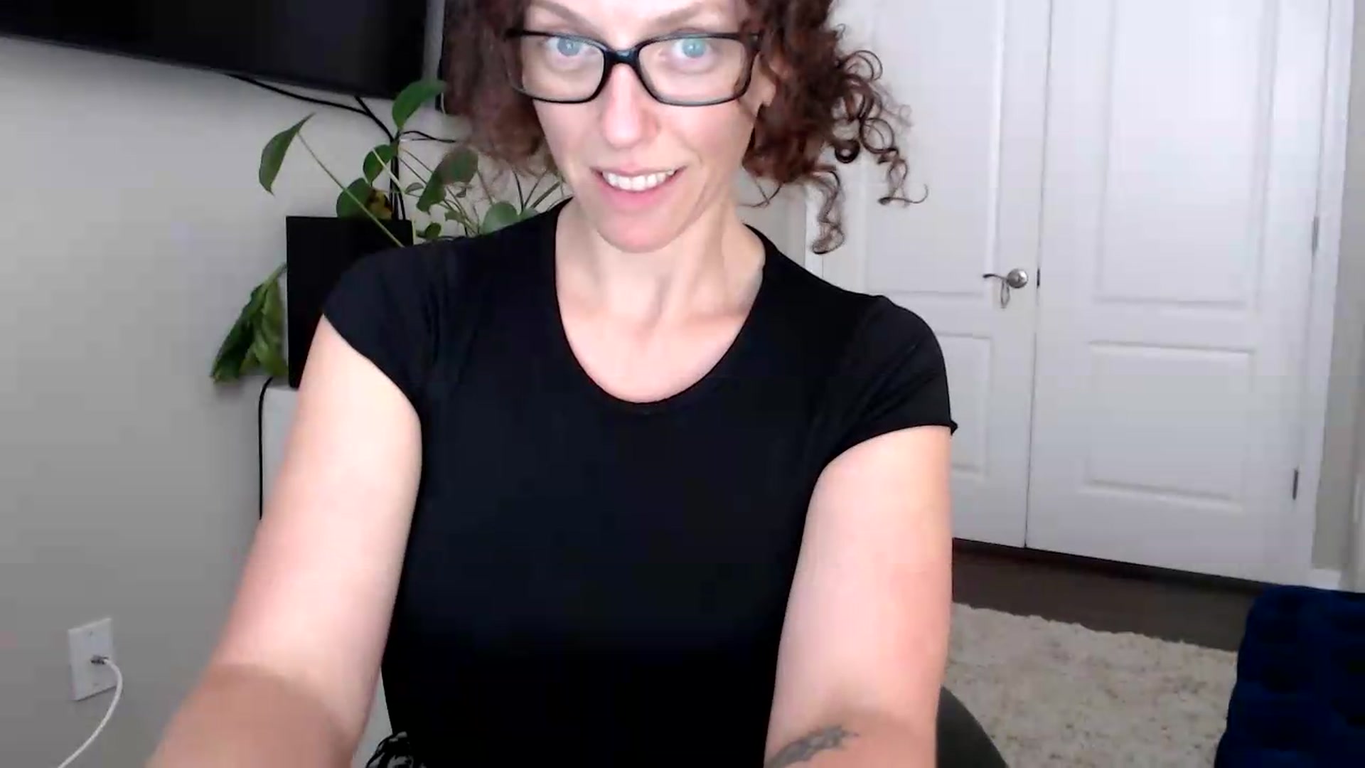 Gallery image thumbnail from Sarah_Stark's myfreecams stream on, 06/11/2026, 13:41 image 8 of 20