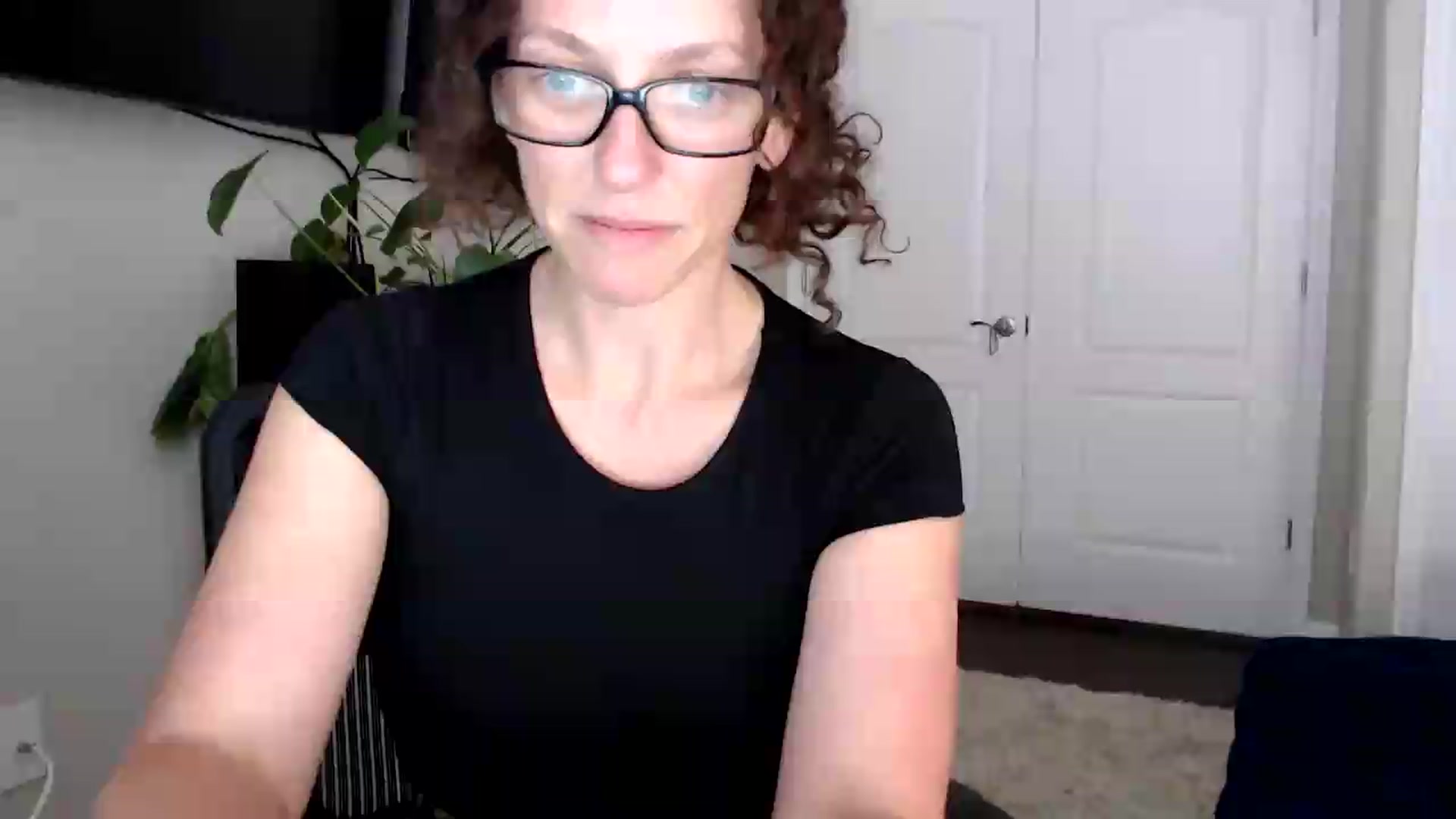 Gallery image thumbnail from Sarah_Stark's myfreecams stream on, 06/11/2026, 13:41 image 3 of 20