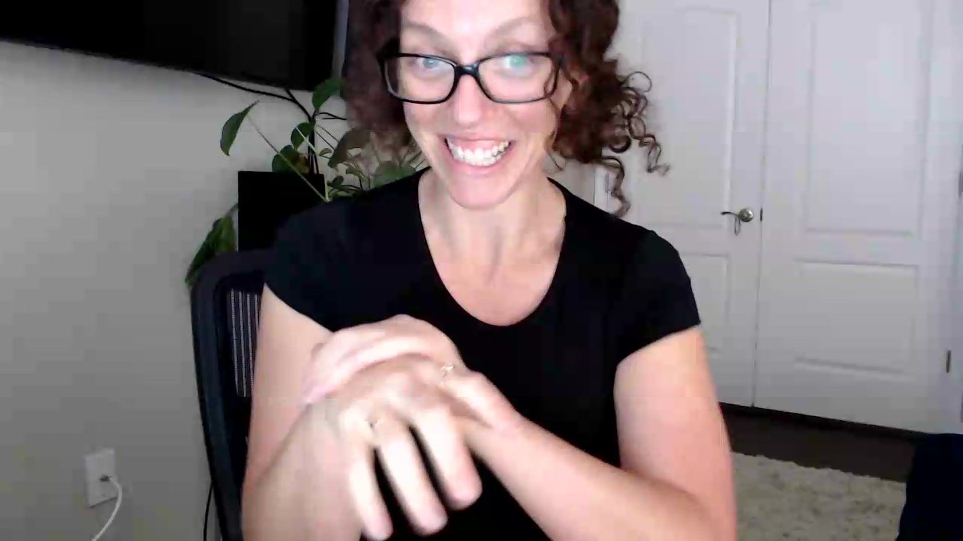 Gallery image thumbnail from Sarah_Stark's myfreecams stream on, 06/11/2026, 13:41 image 4 of 20