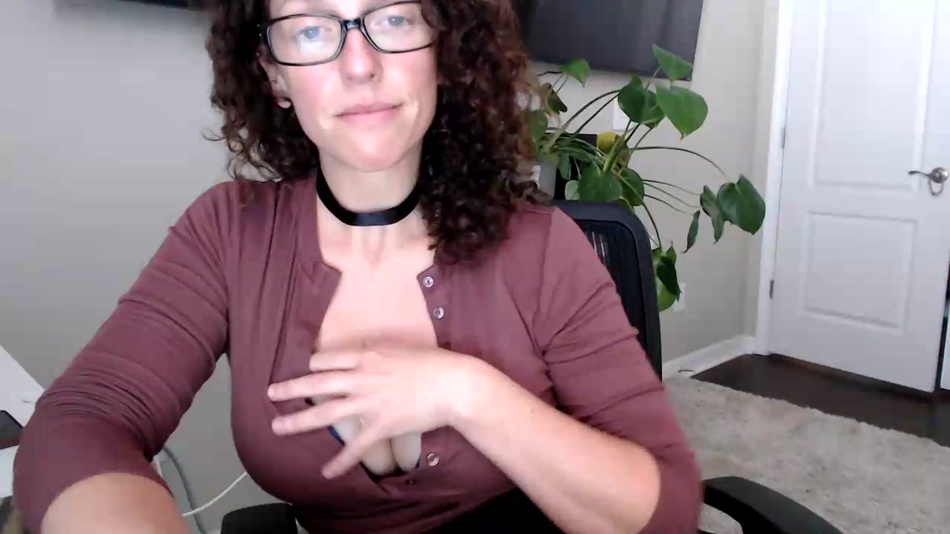 Gallery image thumbnail from Sarah_Stark's myfreecams stream on, 06/15/2026, 15:21 image 5 of 20