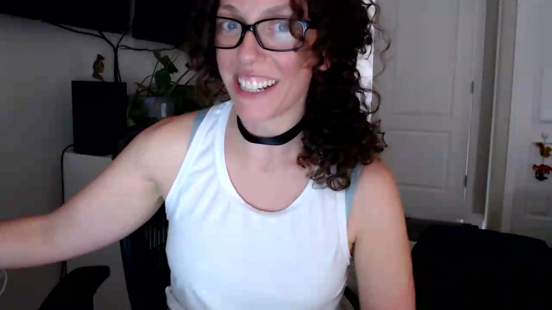 Gallery image thumbnail from Sarah_Stark's myfreecams stream on, 06/15/2026, 16:12 image 8 of 20