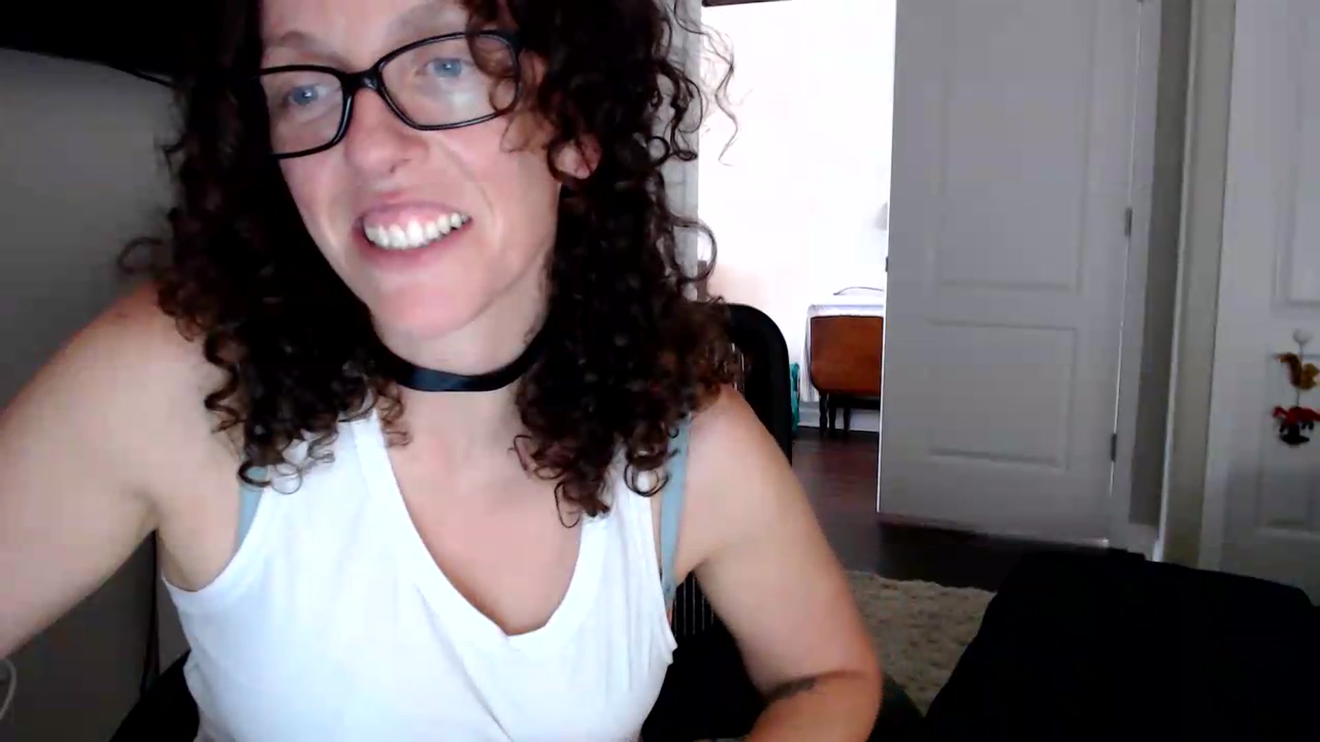 Gallery image thumbnail from Sarah_Stark's myfreecams stream on, 06/15/2026, 16:12 image 17 of 20