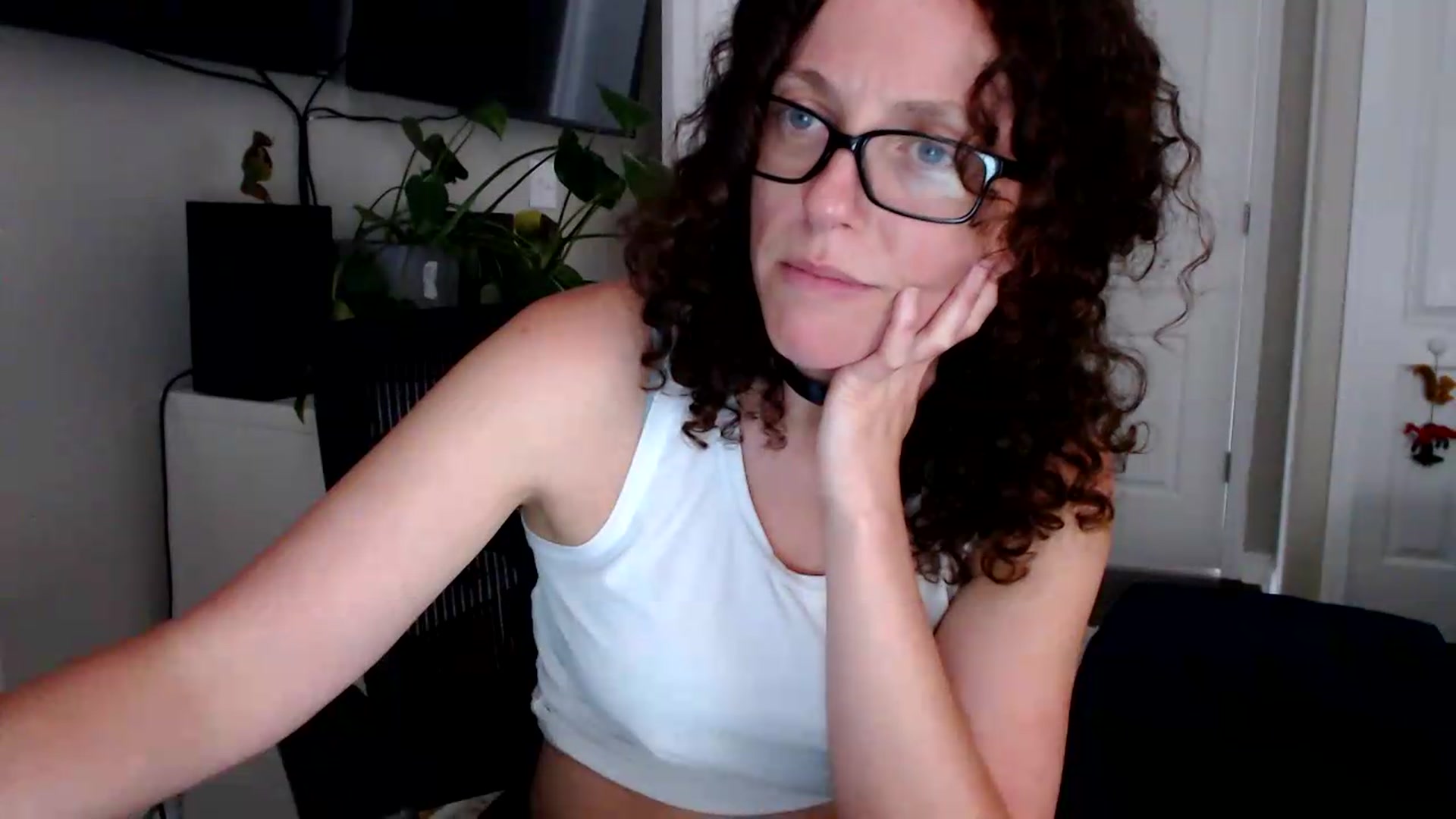 Gallery image thumbnail from Sarah_Stark's myfreecams stream on, 06/15/2026, 16:12 image 6 of 20