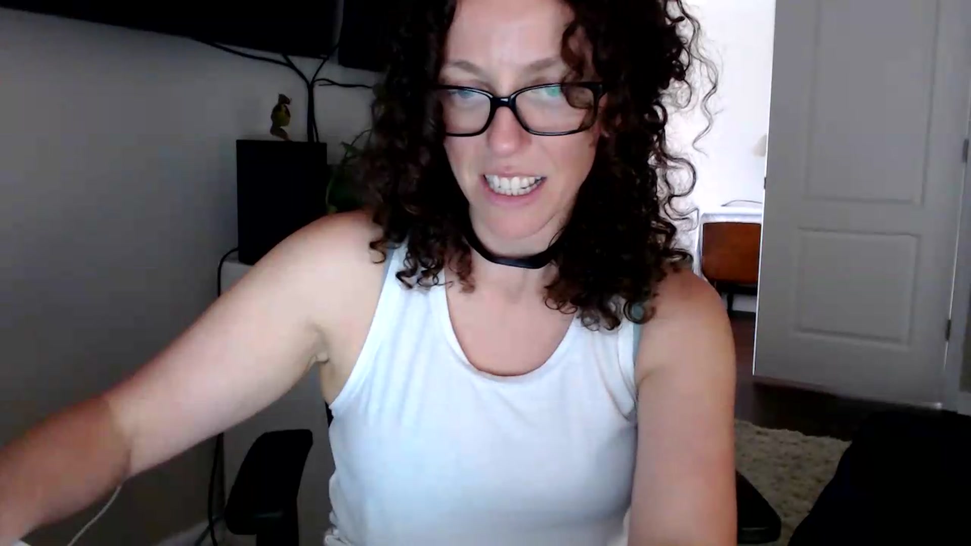 Gallery image thumbnail from Sarah_Stark's myfreecams stream on, 06/15/2026, 16:12 image 2 of 20