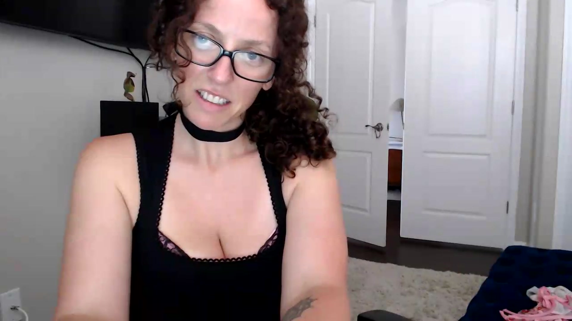 Gallery image thumbnail from Sarah_Stark's myfreecams stream on, 06/19/2026, 14:29 image 8 of 20
