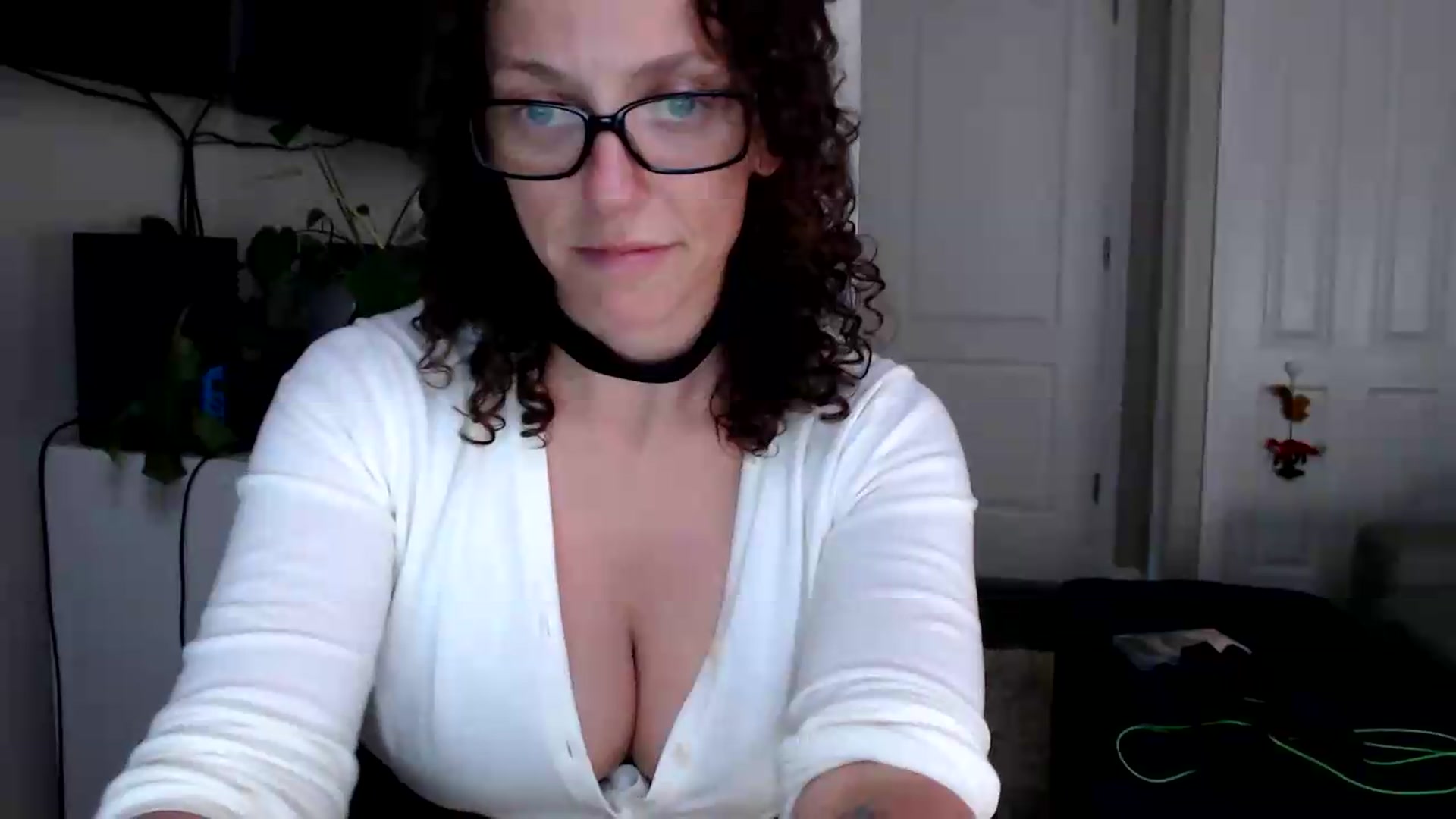 Gallery image thumbnail from Sarah_Stark's myfreecams stream on, 06/22/2026, 16:43 image 2 of 20