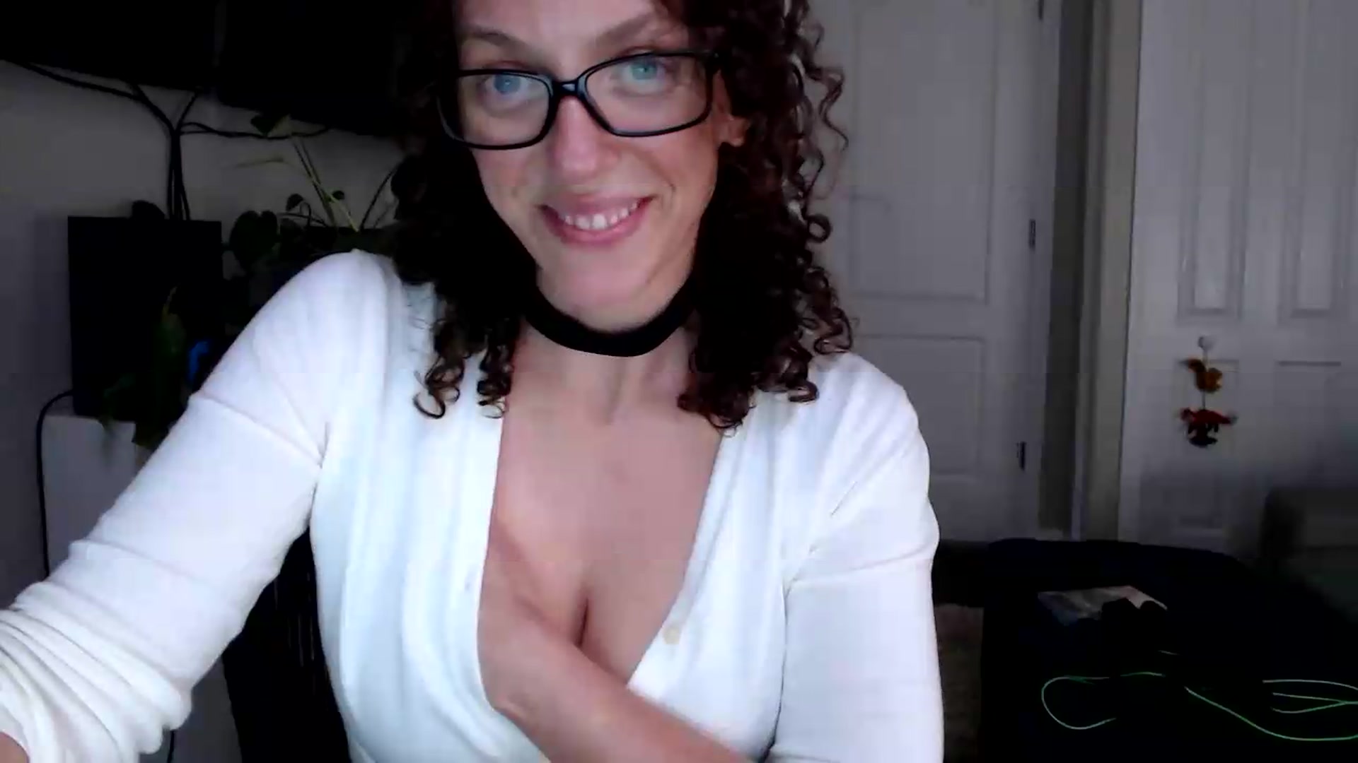 Gallery image thumbnail from Sarah_Stark's myfreecams stream on, 06/22/2026, 16:43 image 3 of 20