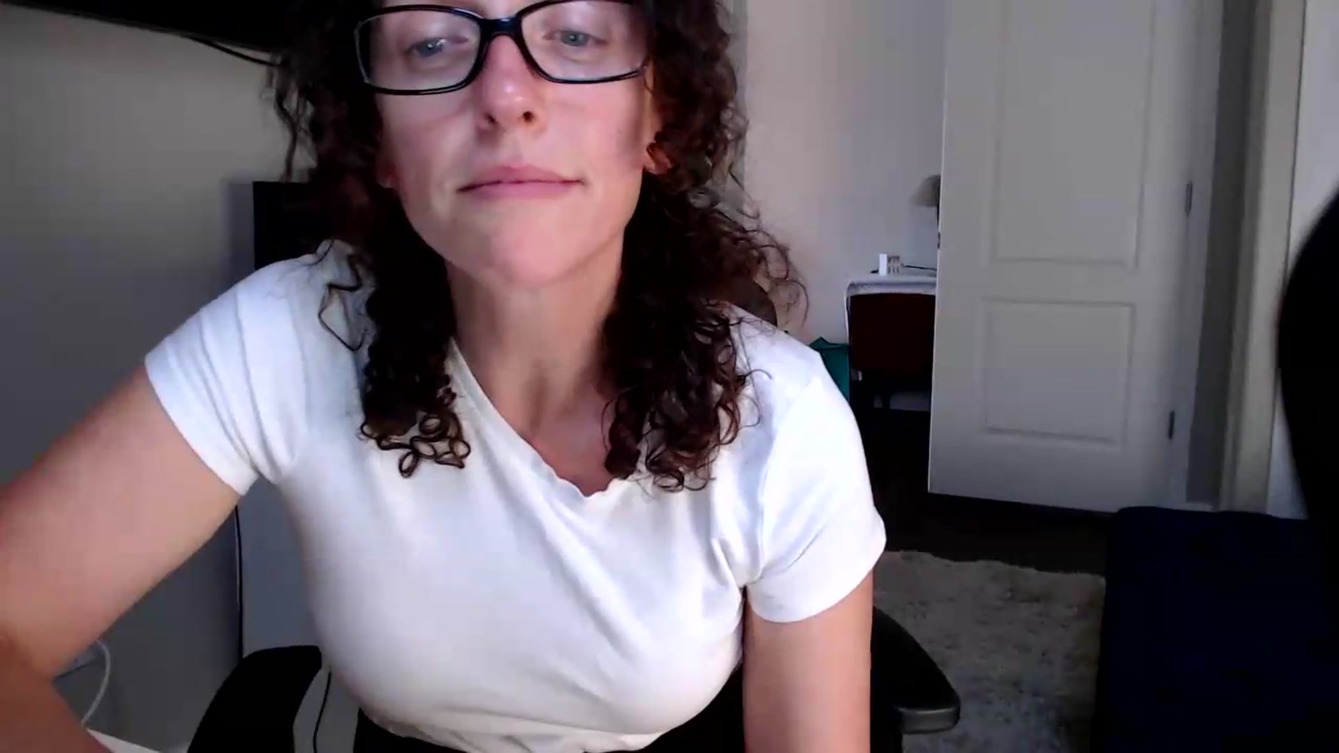 Gallery image thumbnail from Sarah_Stark's myfreecams stream on, 06/22/2026, 19:00 image 16 of 20