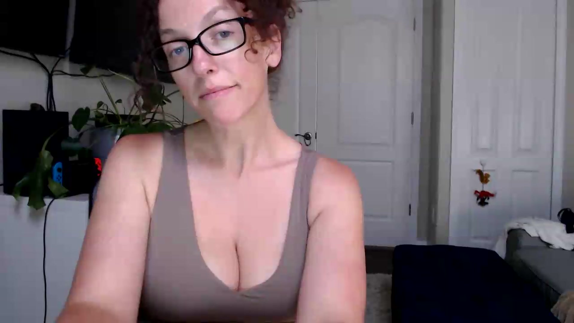 Gallery image thumbnail from Sarah_Stark's myfreecams stream on, 06/23/2026, 14:58 image 14 of 20