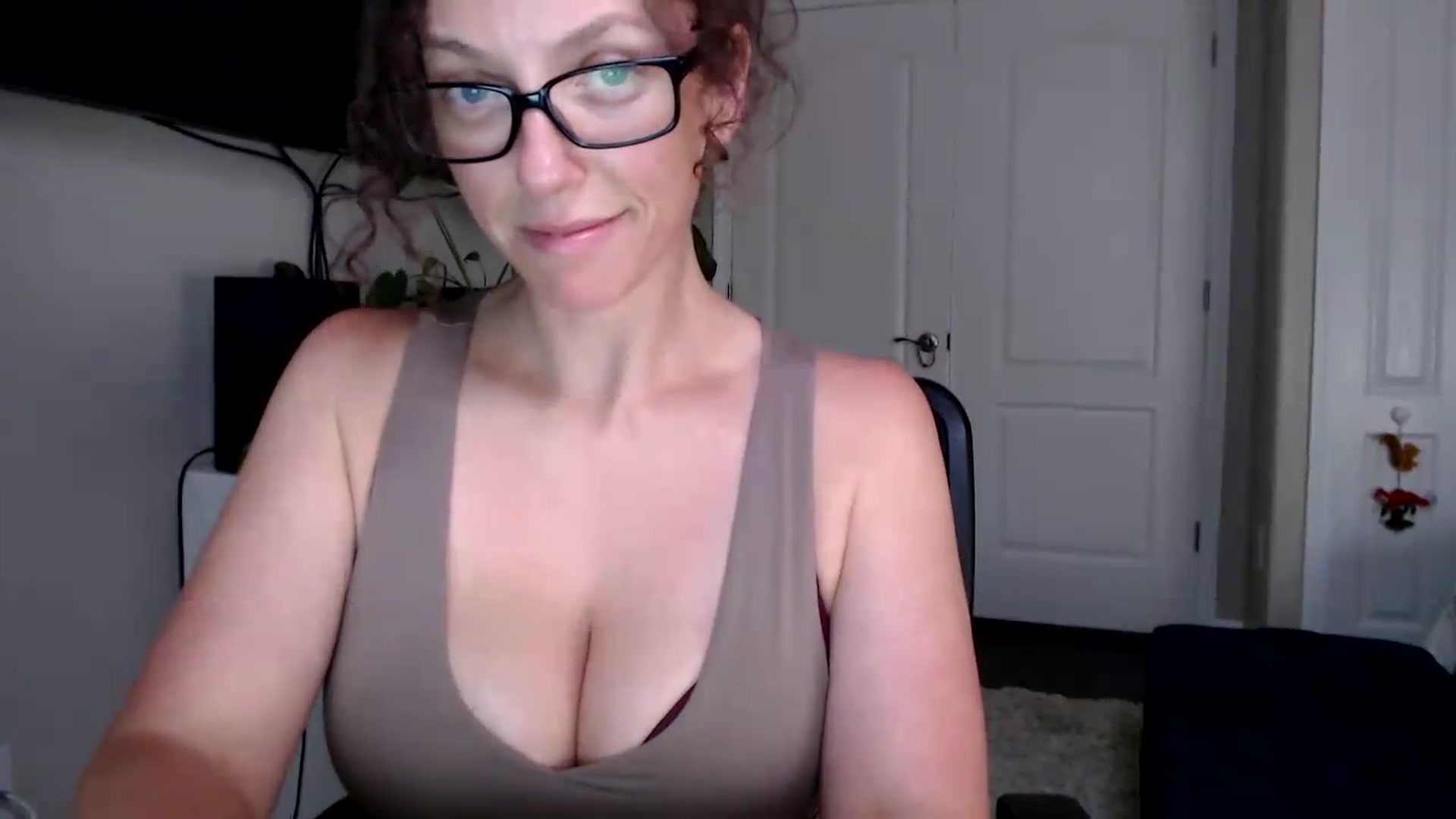 Gallery image thumbnail from Sarah_Stark's myfreecams stream on, 06/23/2026, 14:58 image 7 of 20
