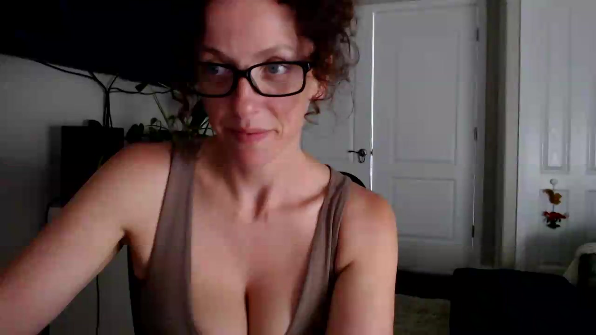 Gallery image thumbnail from Sarah_Stark's myfreecams stream on, 06/23/2026, 14:58 image 20 of 20