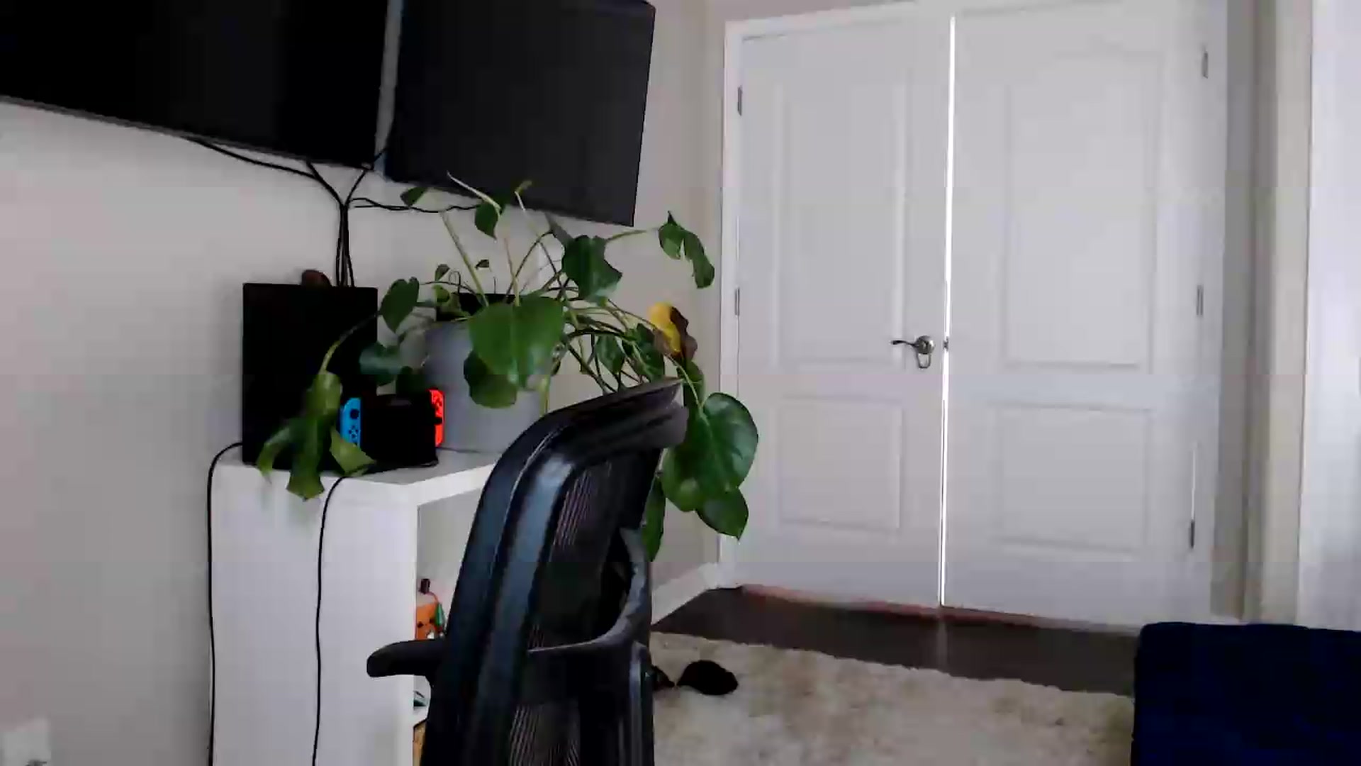 Gallery image thumbnail from Sarah_Stark's myfreecams stream on, 06/23/2026, 16:19 image 16 of 20