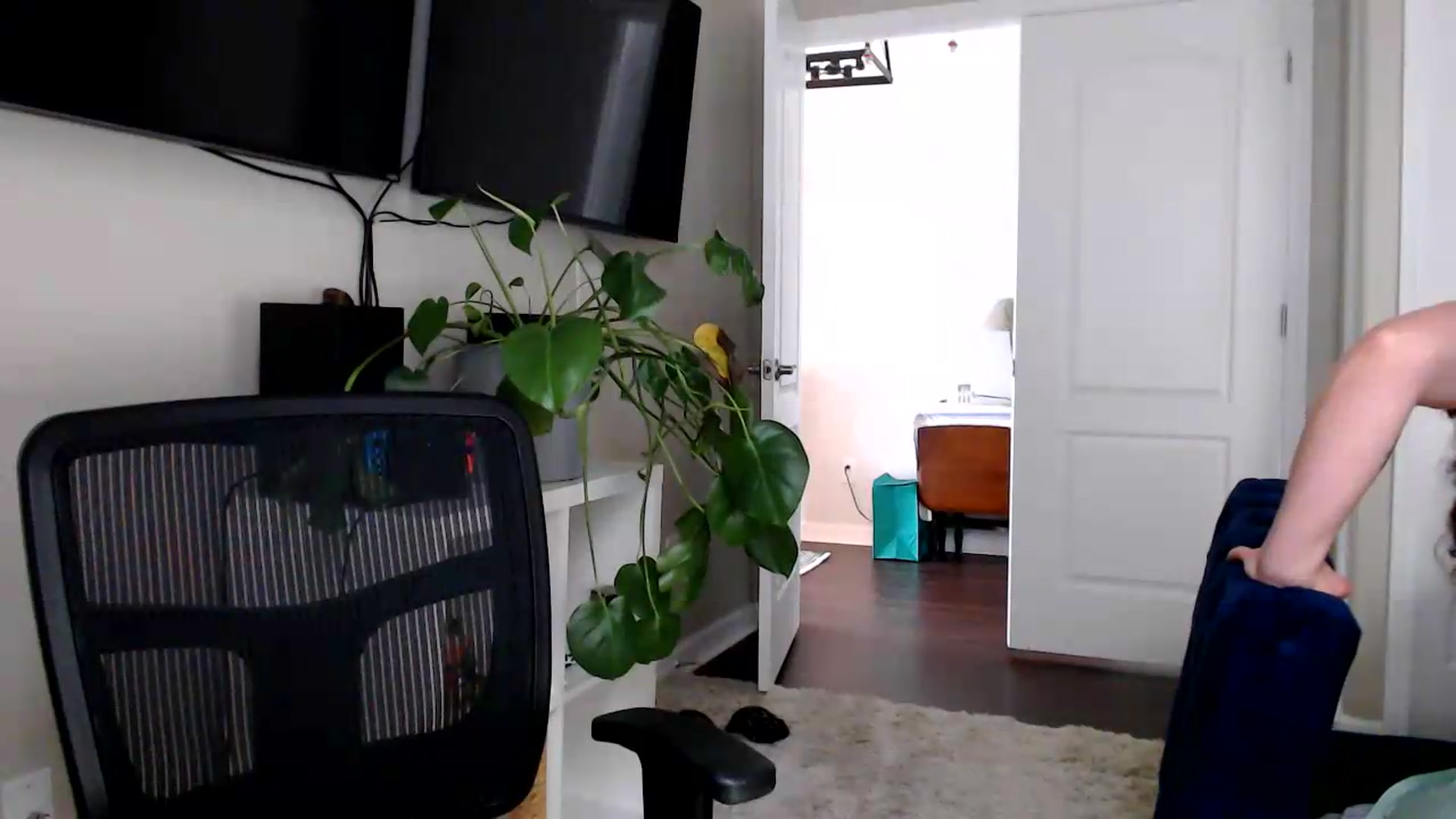 Gallery image thumbnail from Sarah_Stark's myfreecams stream on, 06/23/2026, 16:19 image 14 of 20