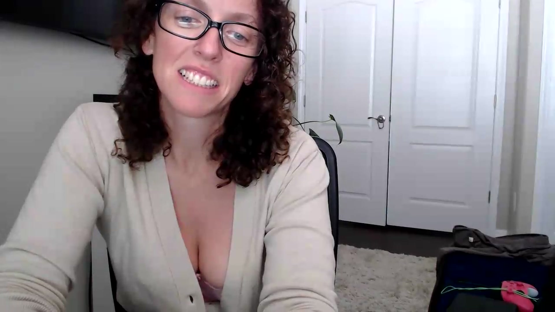 Gallery image thumbnail from Sarah_Stark's myfreecams stream on, 06/29/2026, 14:34 image 11 of 20