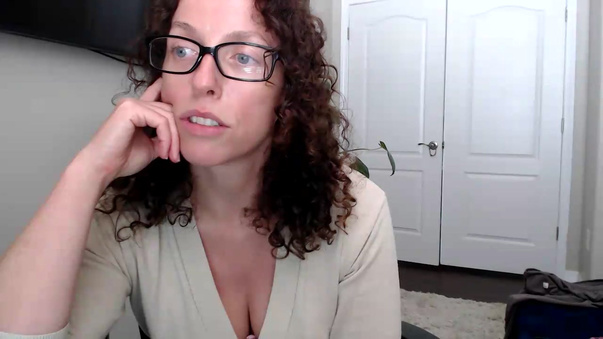 Gallery image thumbnail from Sarah_Stark's myfreecams stream on, 06/29/2026, 15:17 image 19 of 20