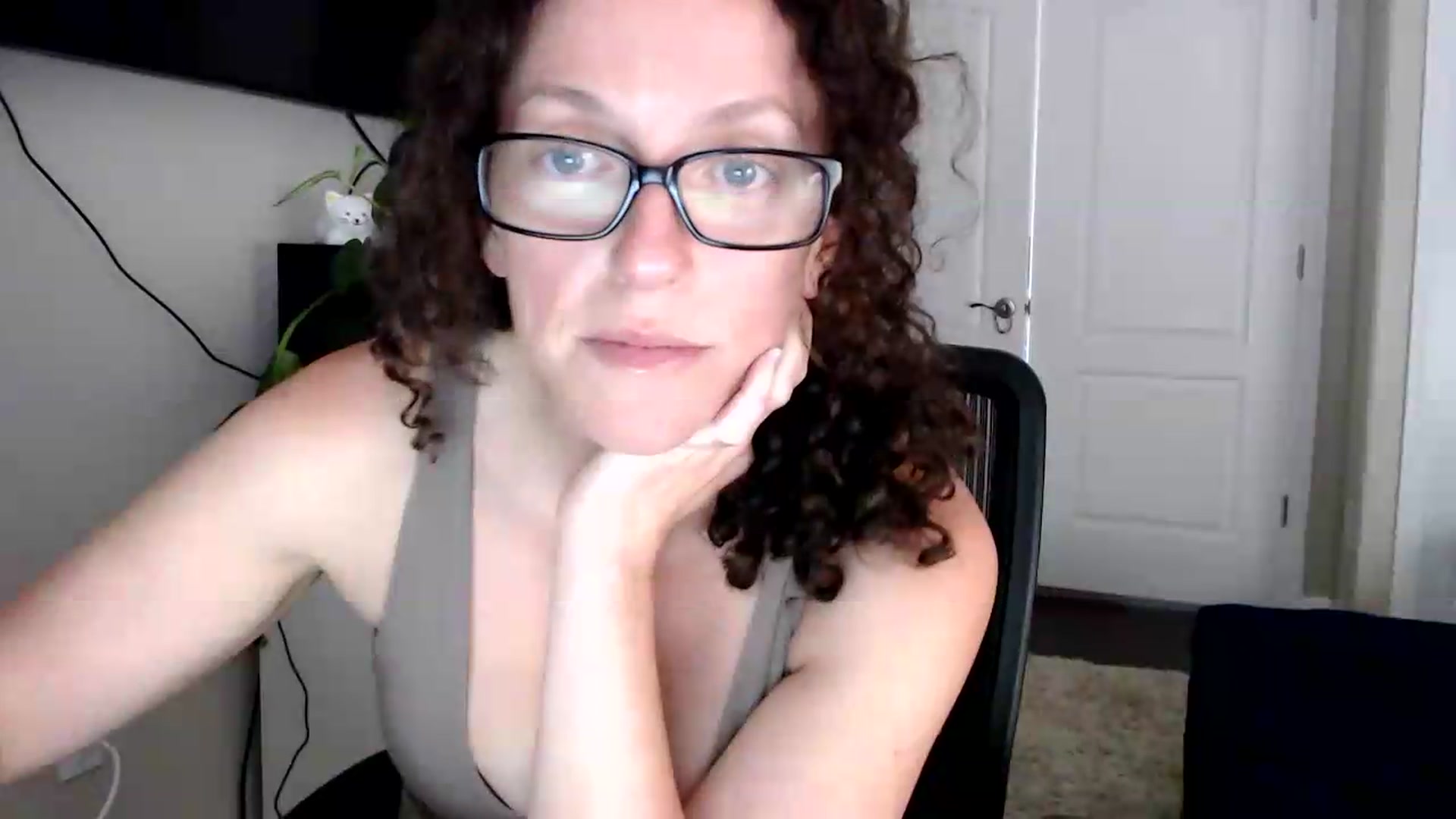 Gallery image thumbnail from Sarah_Stark's myfreecams stream on, 07/15/2026, 14:31 image 5 of 20