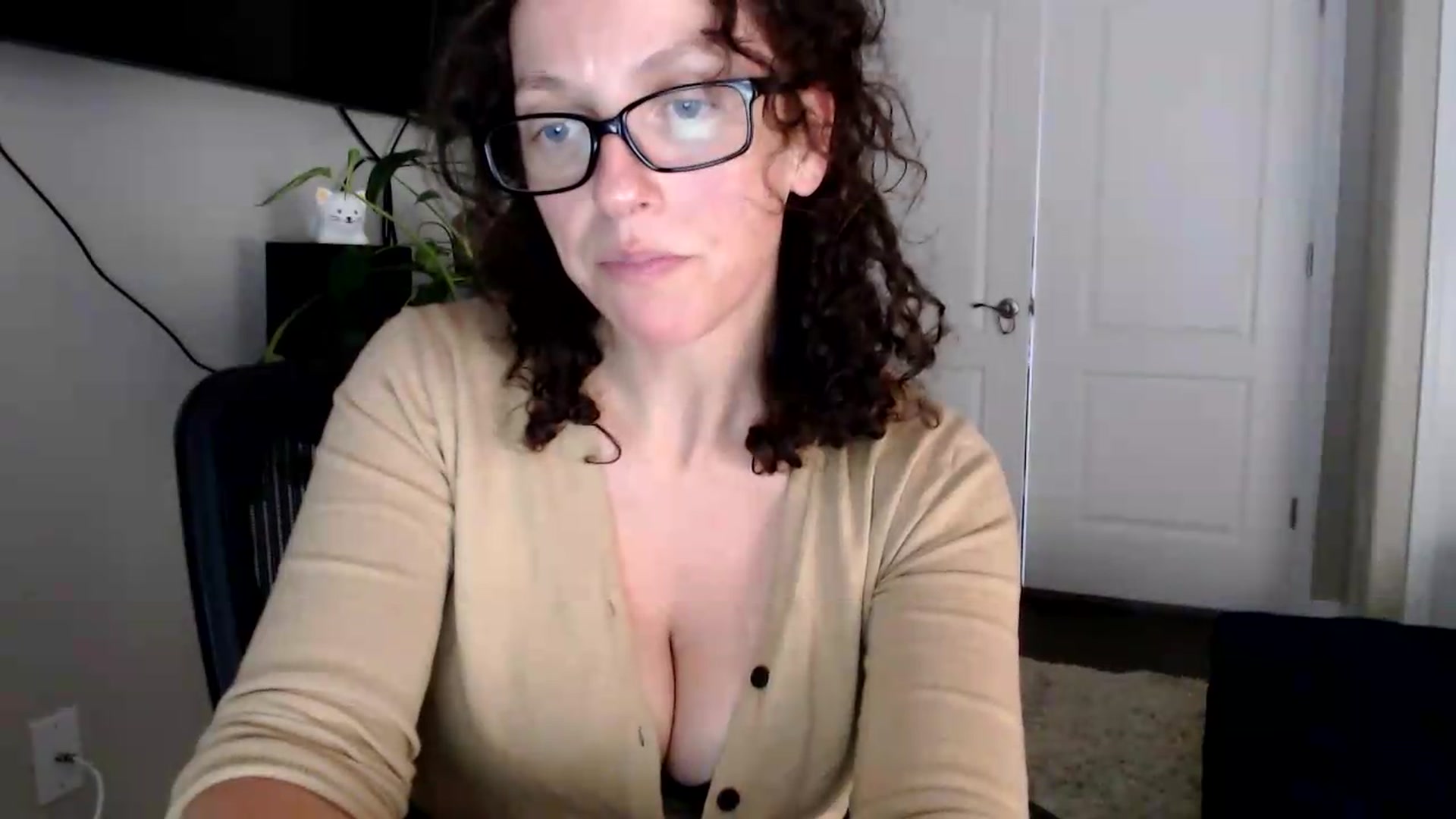 Gallery image thumbnail from Sarah_Stark's myfreecams stream on, 07/17/2026, 14:32 image 12 of 20