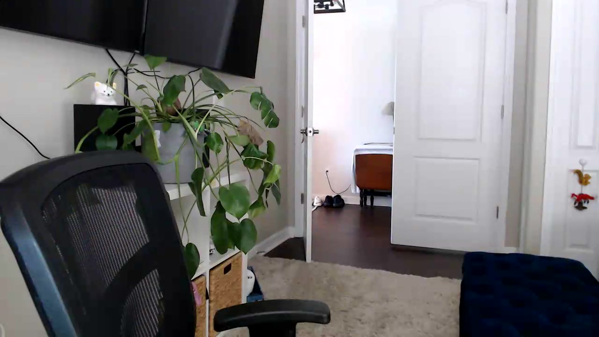 Gallery image thumbnail from Sarah_Stark's myfreecams stream on, 07/17/2026, 15:42 image 14 of 20