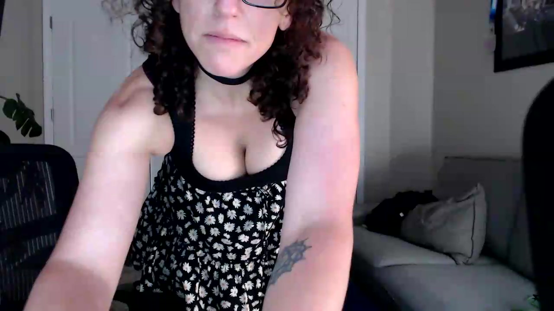 Gallery image thumbnail from Sarah_Stark's myfreecams stream on, 07/27/2026, 11:47 image 17 of 20