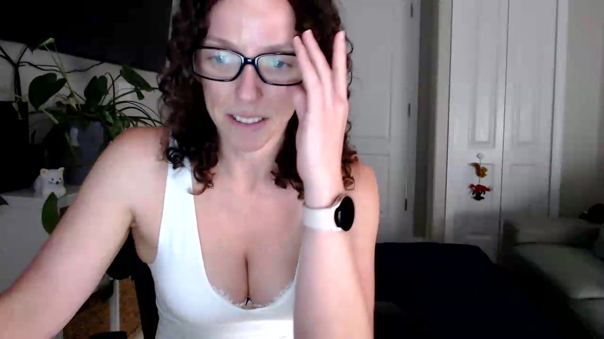 Gallery image thumbnail from Sarah_Stark's myfreecams stream on, 07/28/2026, 15:25 image 13 of 20