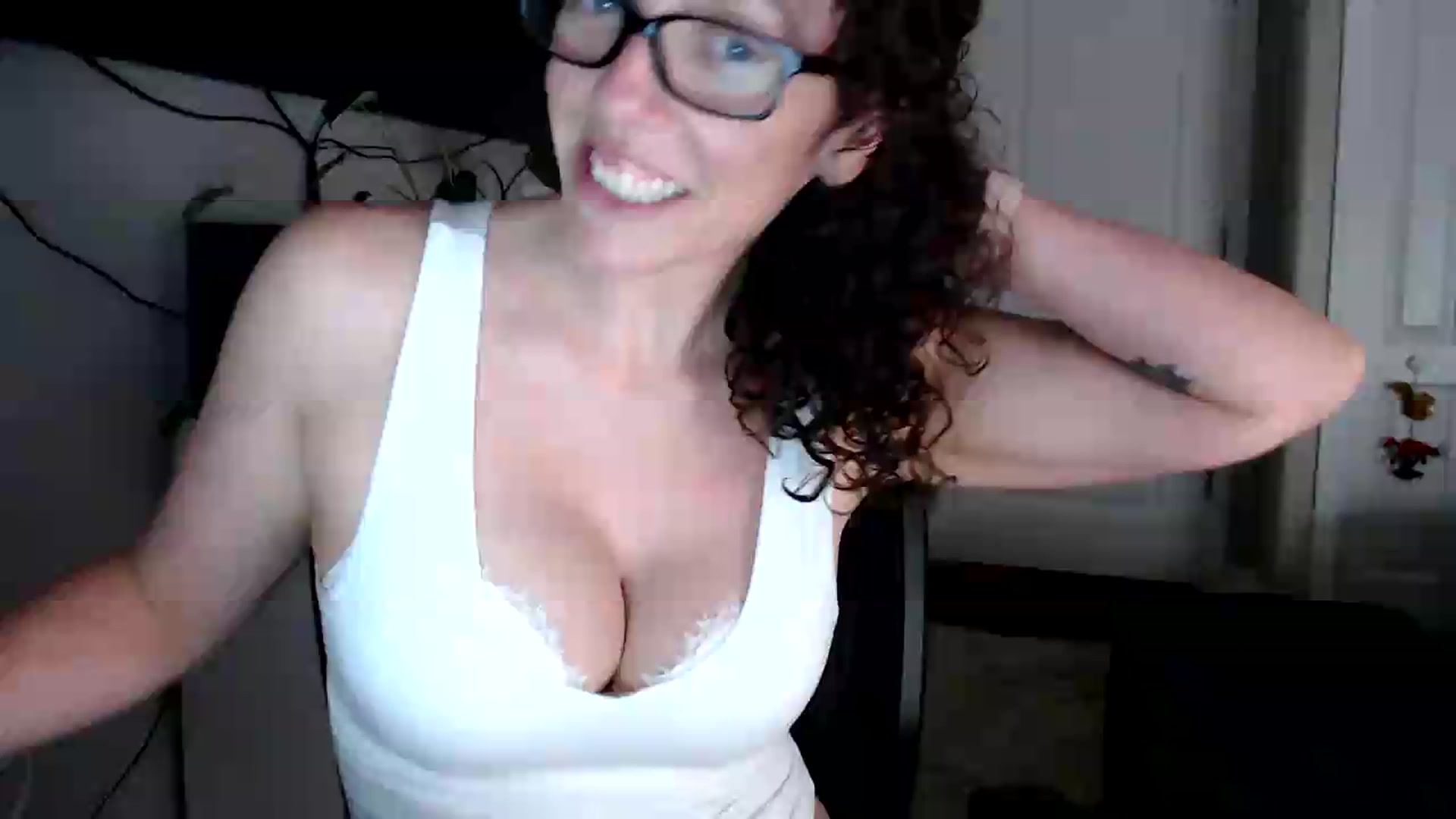 Gallery image thumbnail from Sarah_Stark's myfreecams stream on, 07/28/2026, 15:25 image 1 of 20
