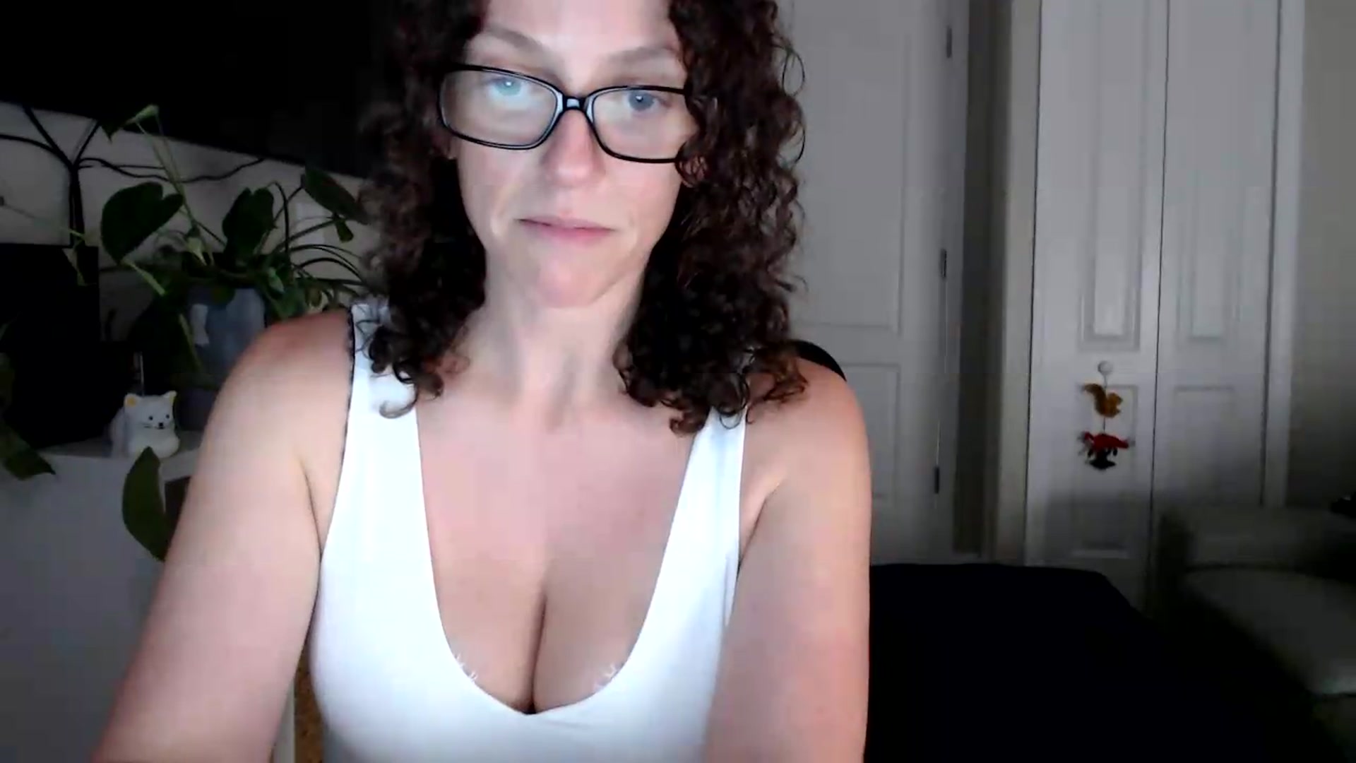 Gallery image thumbnail from Sarah_Stark's myfreecams stream on, 07/28/2026, 15:25 image 14 of 20