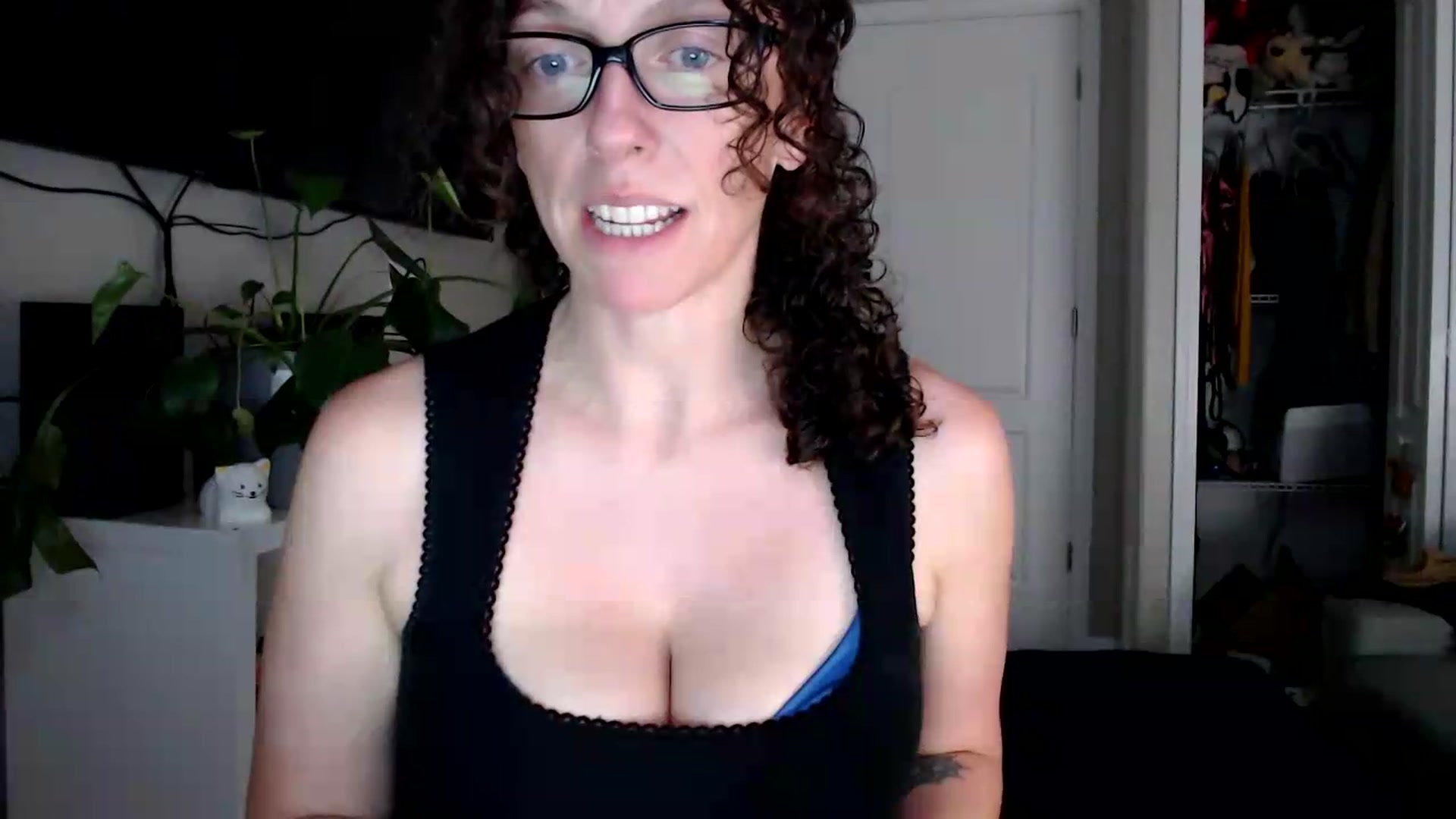 Gallery image thumbnail from Sarah_Stark's myfreecams stream on, 08/05/2026, 12:37 image 4 of 20