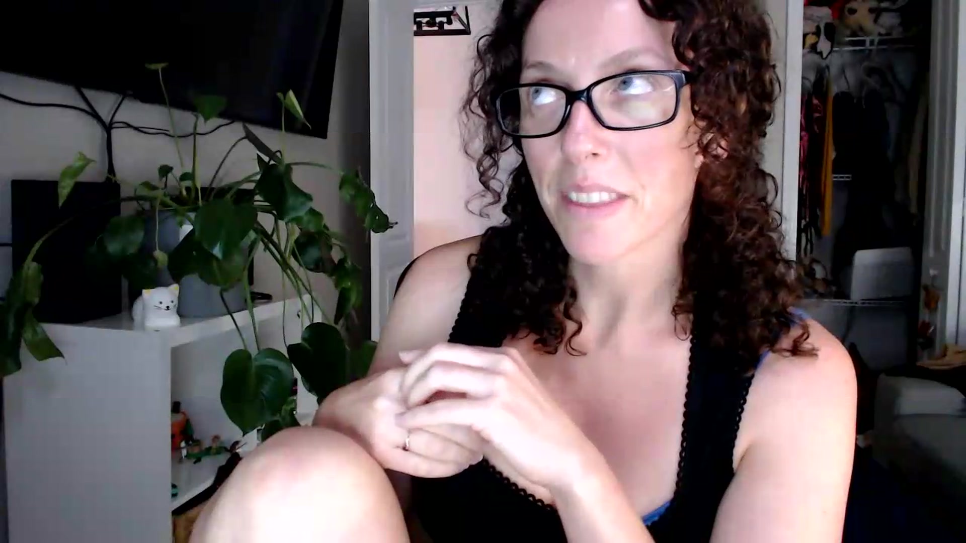 Gallery image thumbnail from Sarah_Stark's myfreecams stream on, 08/05/2026, 12:37 image 17 of 20