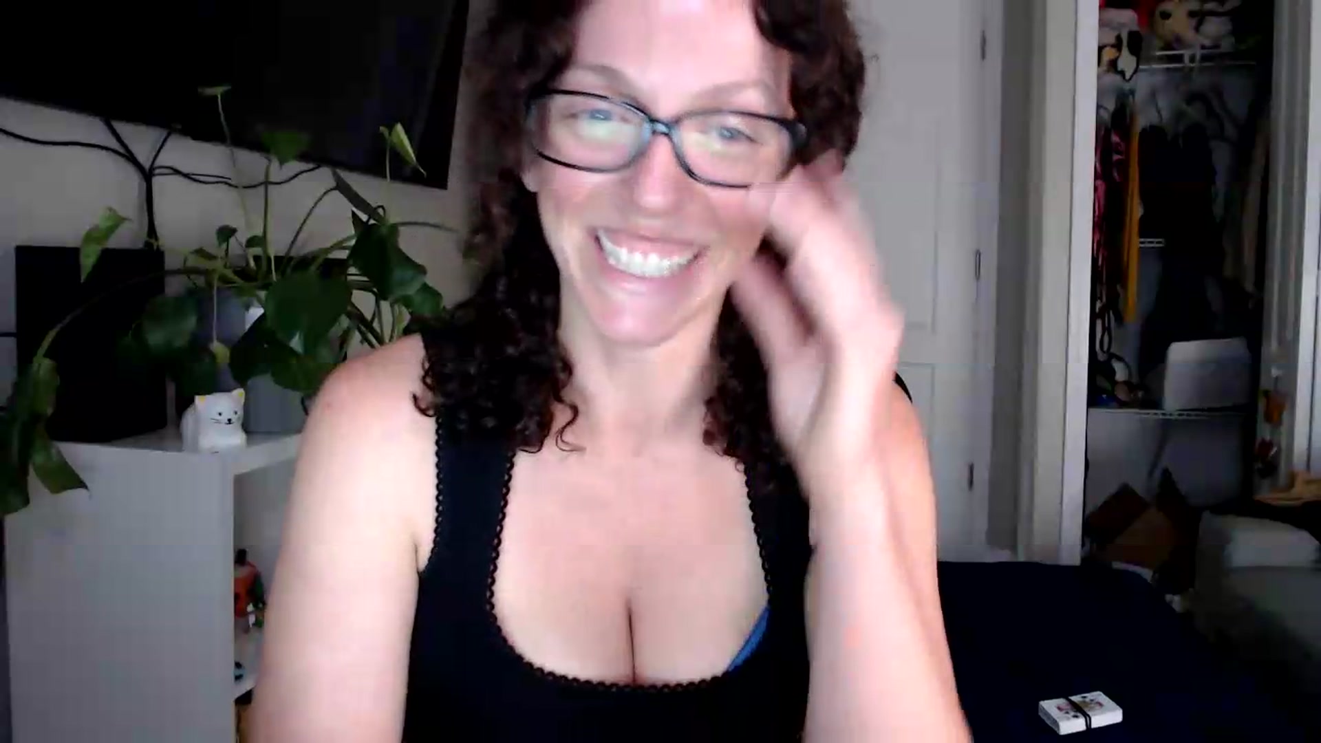 Gallery image thumbnail from Sarah_Stark's myfreecams stream on, 08/05/2026, 12:37 image 18 of 20