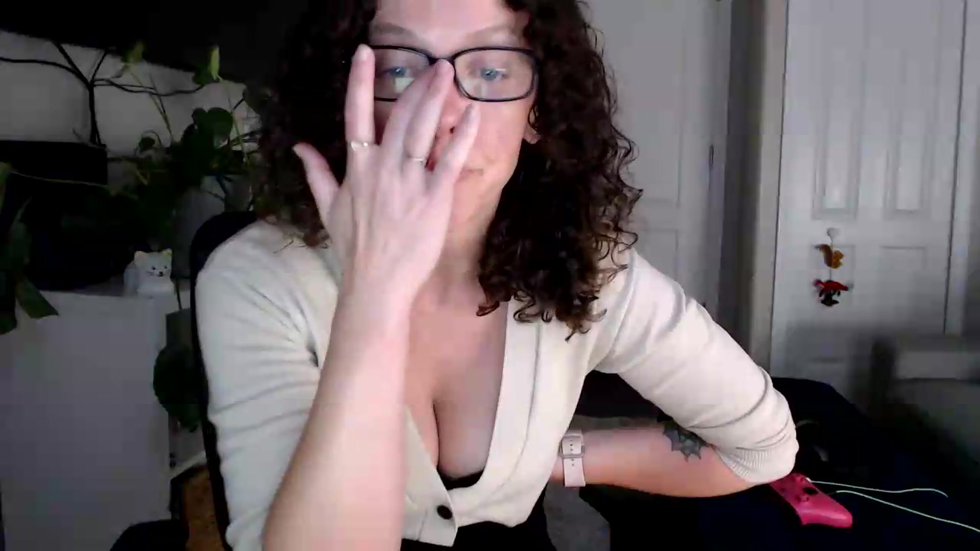 Gallery image thumbnail from Sarah_Stark's myfreecams stream on, 08/10/2026, 12:33 image 8 of 20