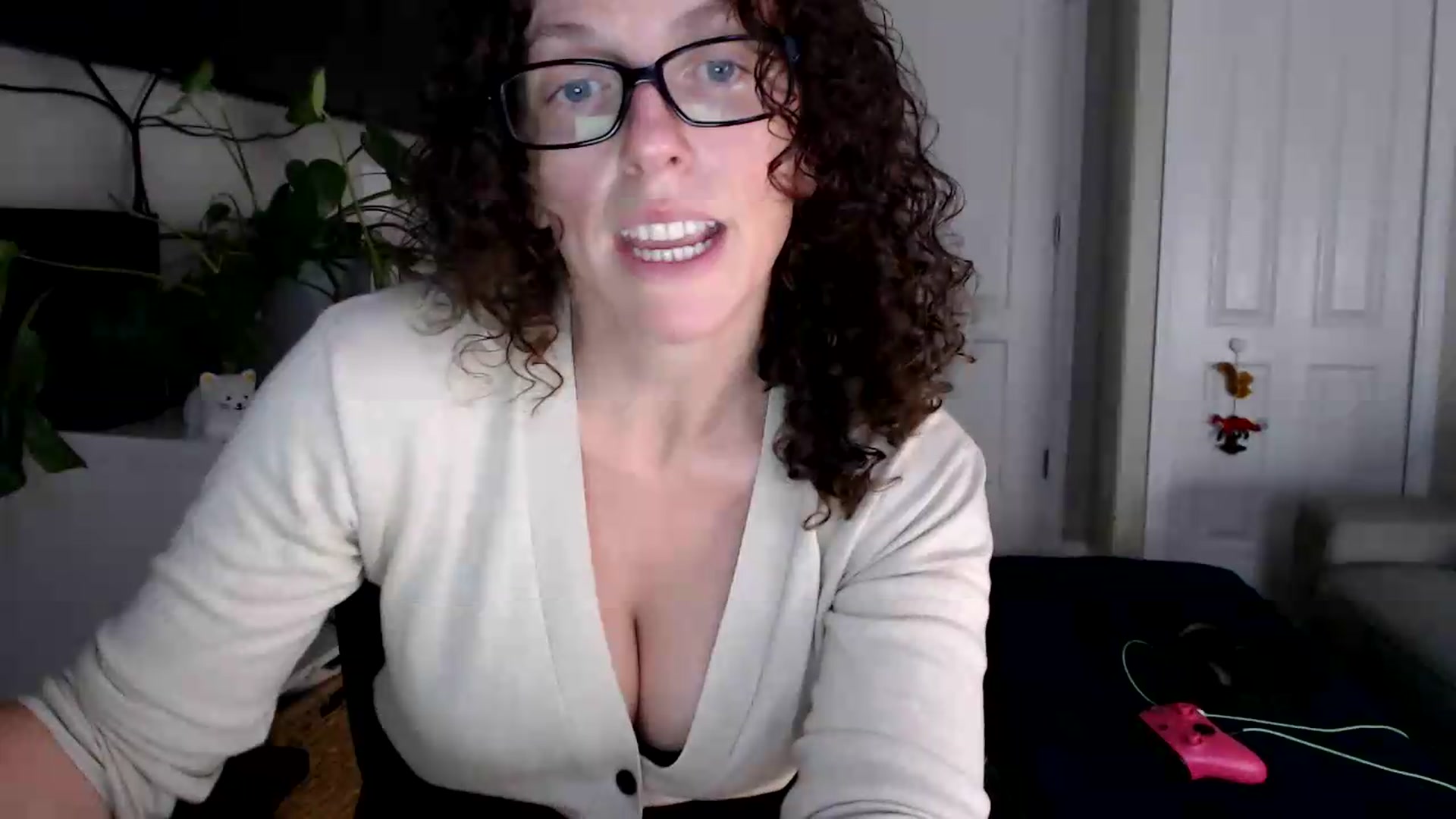 Gallery image thumbnail from Sarah_Stark's myfreecams stream on, 08/10/2026, 12:33 image 9 of 20