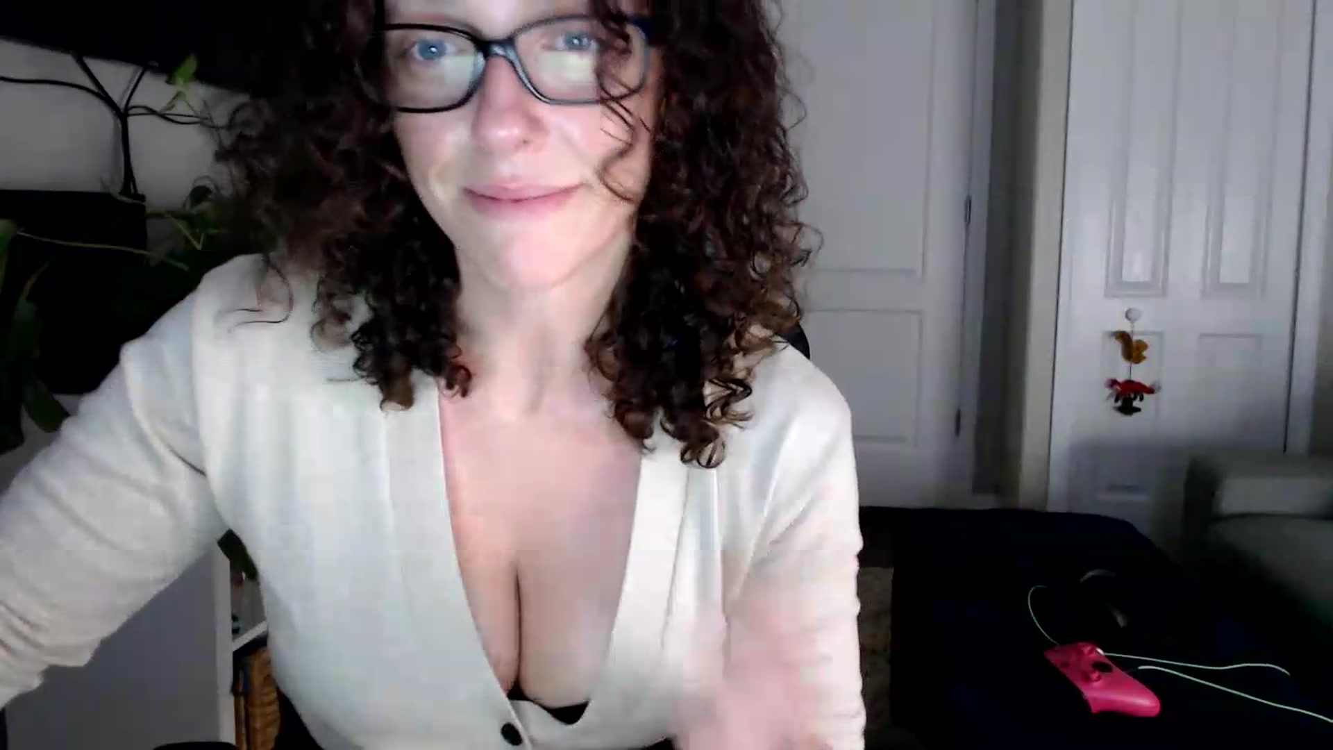 Gallery image thumbnail from Sarah_Stark's myfreecams stream on, 08/10/2026, 12:33 image 2 of 20