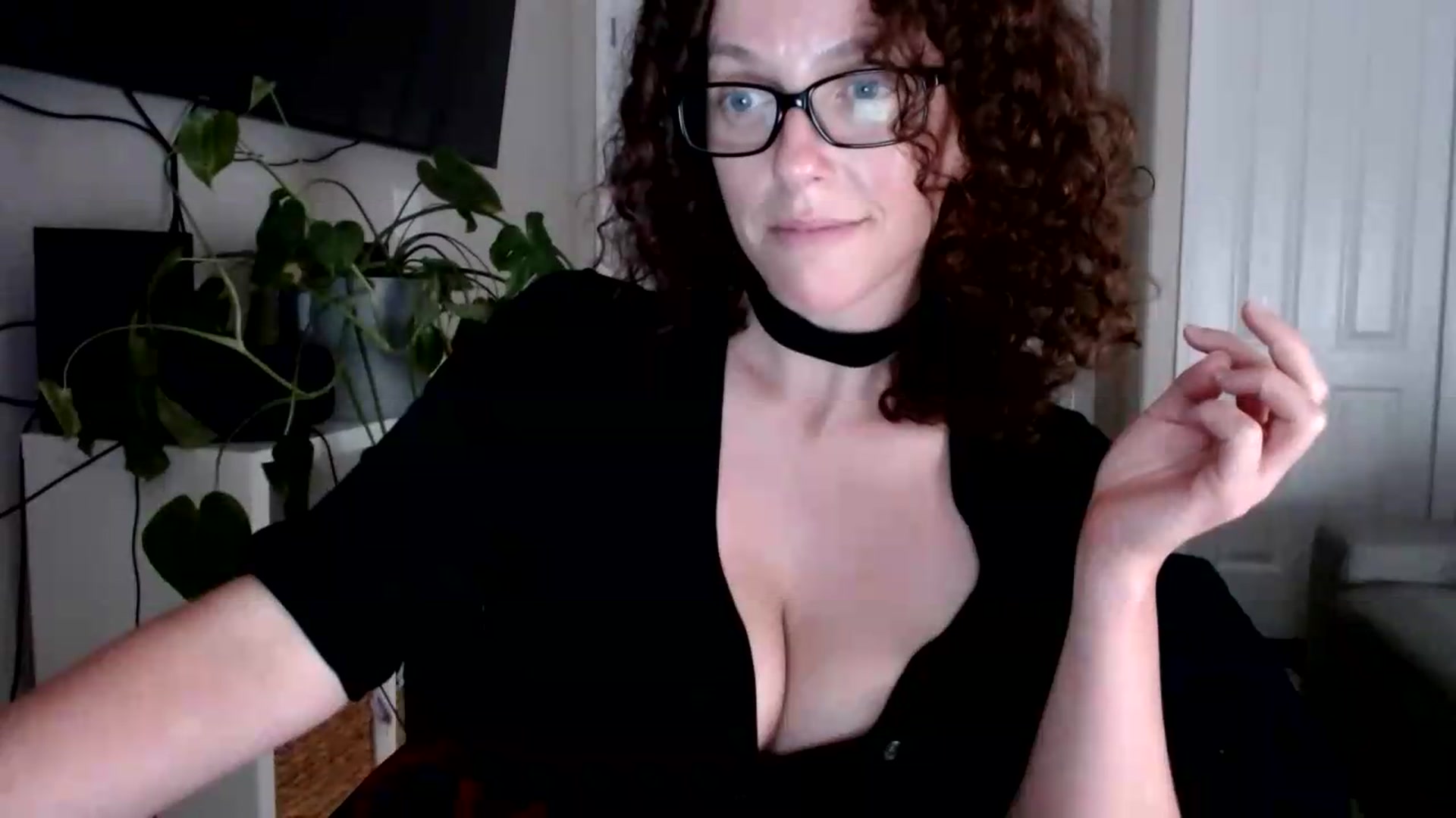 Gallery image thumbnail from Sarah_Stark's myfreecams stream on, 08/24/2026, 15:06 image 13 of 20