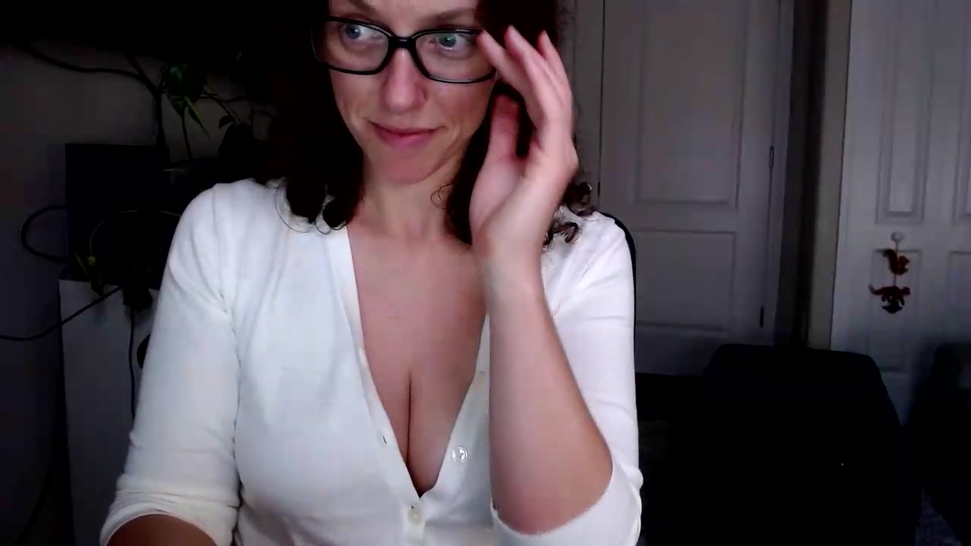 Gallery image thumbnail from Sarah_Stark's myfreecams stream on, 08/25/2026, 14:29 image 9 of 20