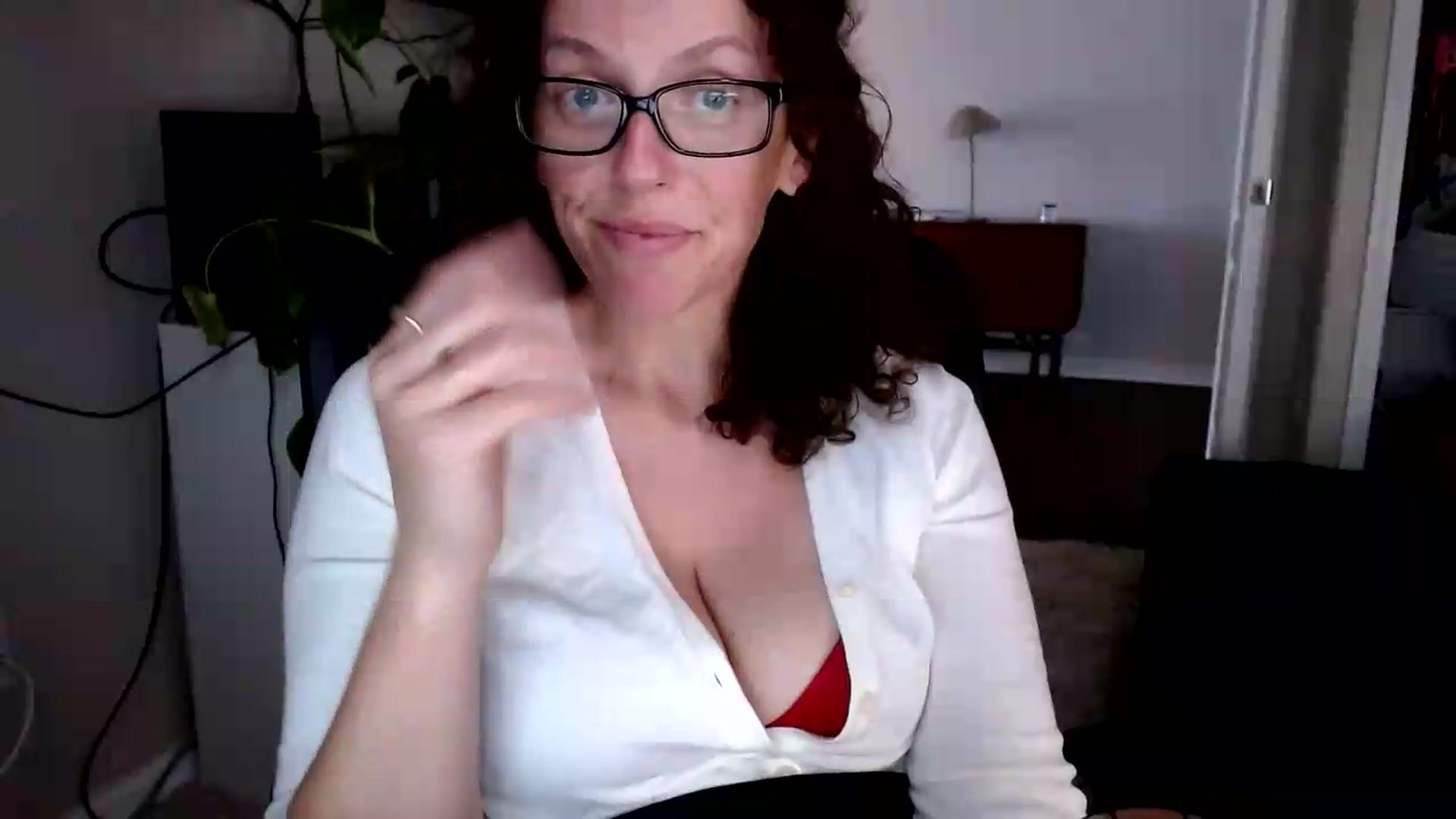 Gallery image thumbnail from Sarah_Stark's myfreecams stream on, 08/25/2026, 16:13 image 6 of 20