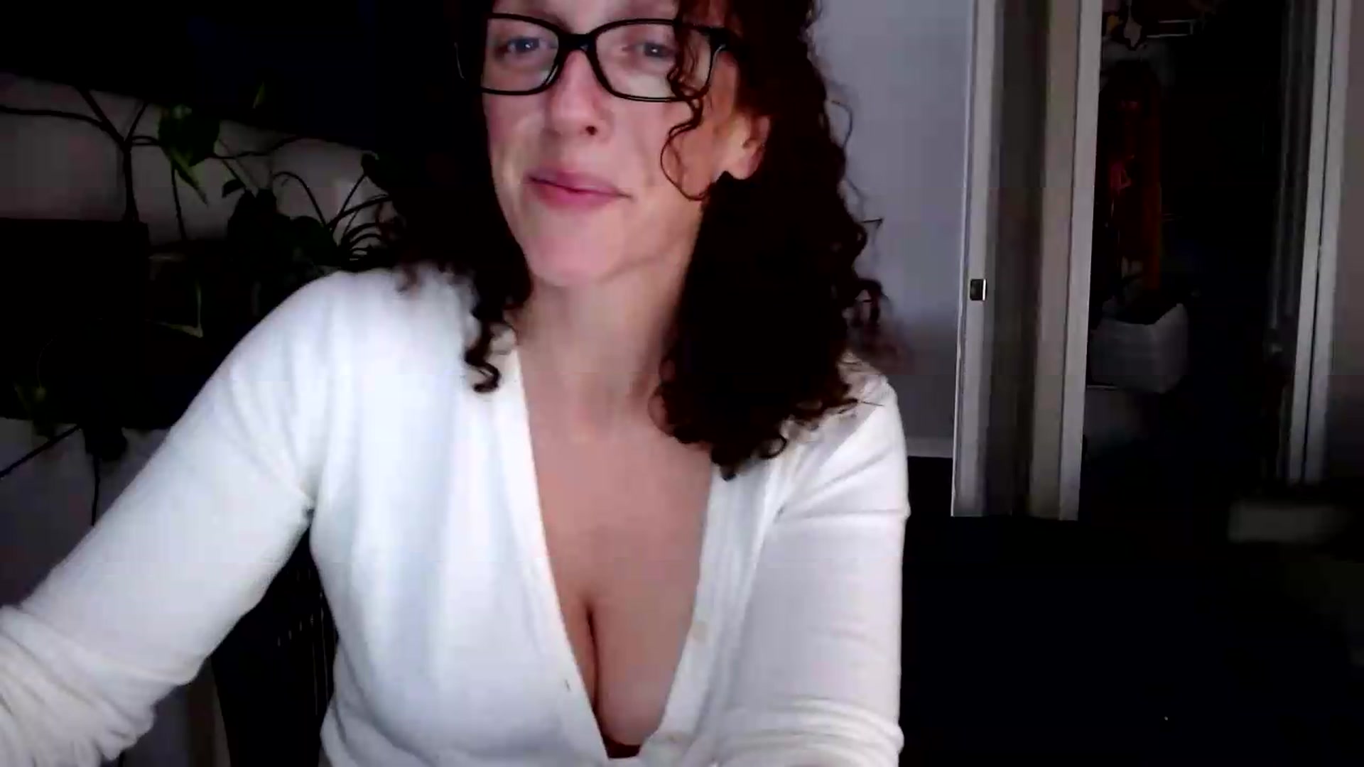 Gallery image thumbnail from Sarah_Stark's myfreecams stream on, 08/25/2026, 16:13 image 14 of 20