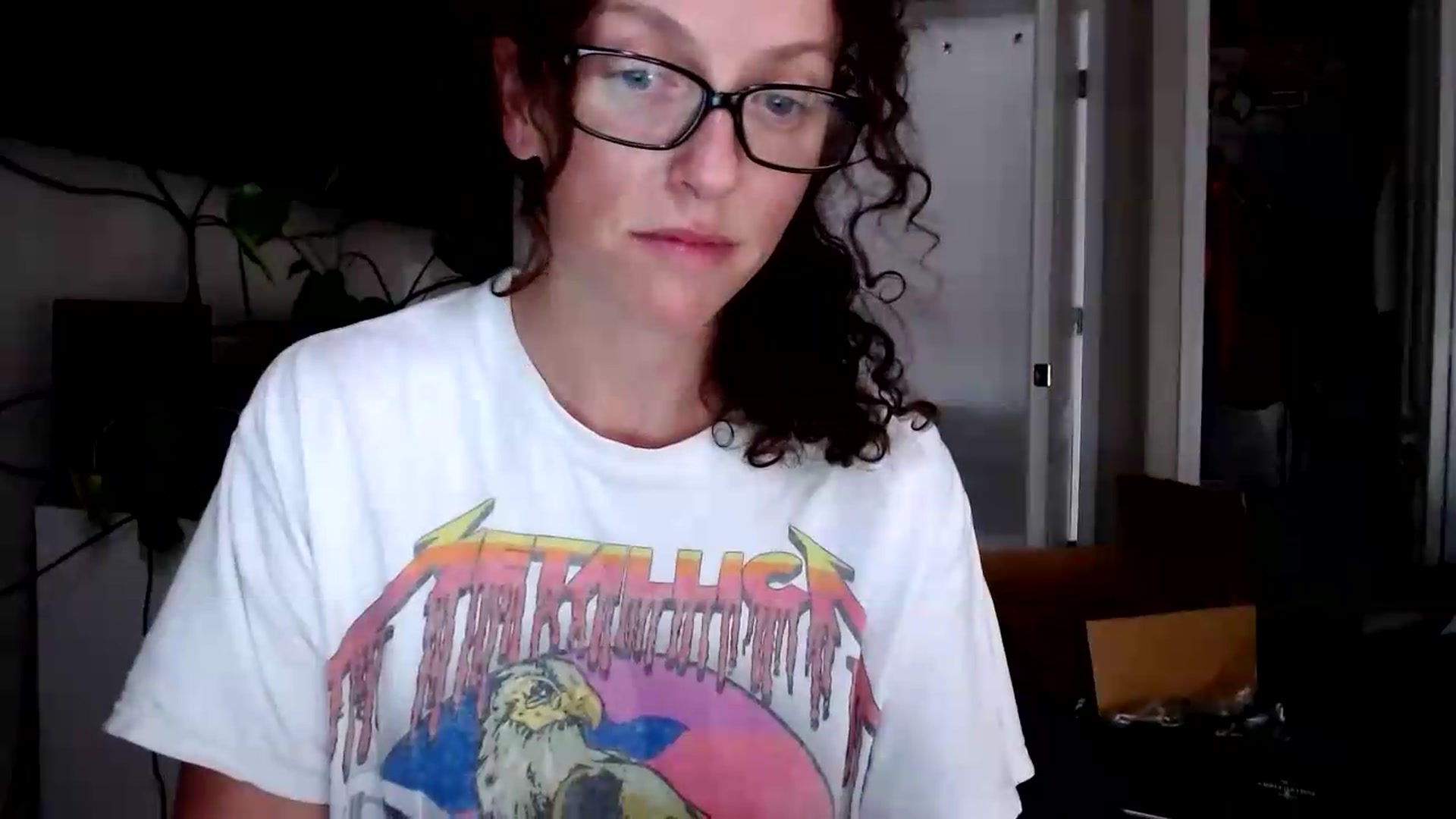 Gallery image thumbnail from Sarah_Stark's myfreecams stream on, 08/25/2026, 17:22 image 17 of 20