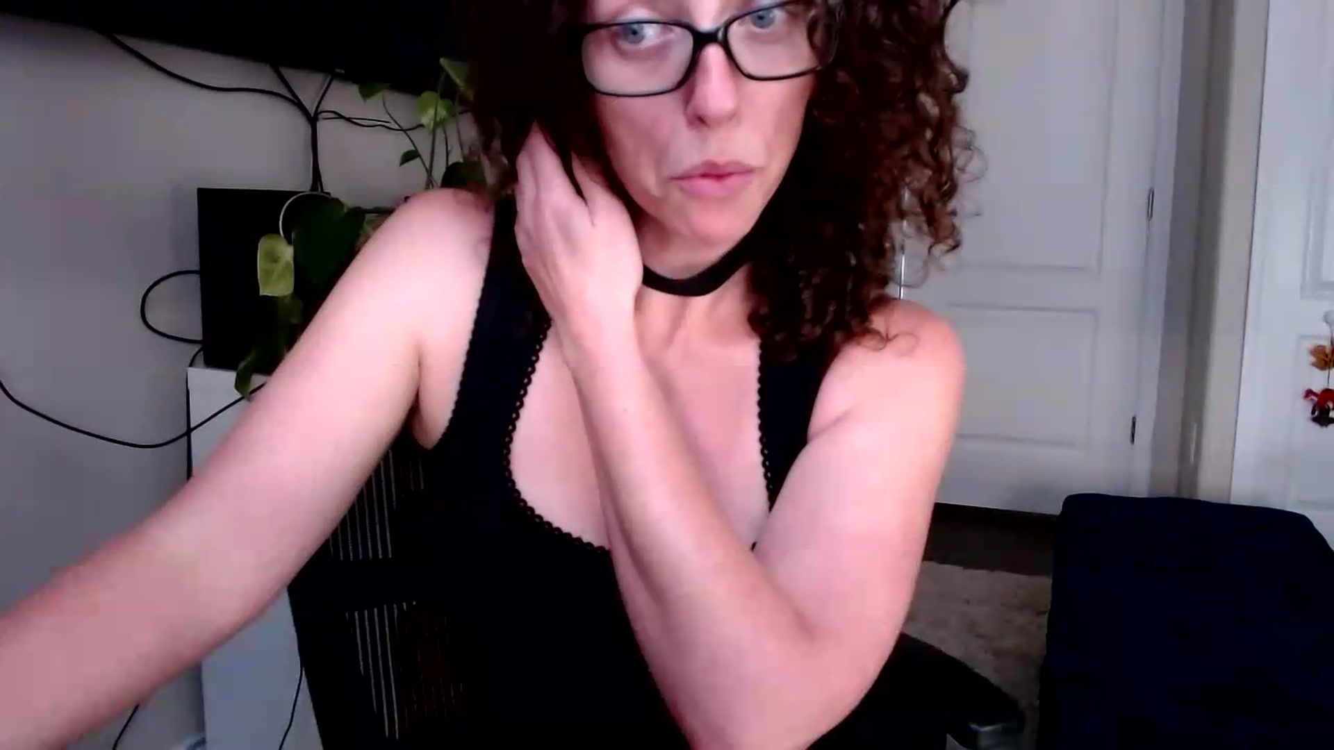 Gallery image thumbnail from Sarah_Stark's myfreecams stream on, 08/28/2026, 12:57 image 12 of 20