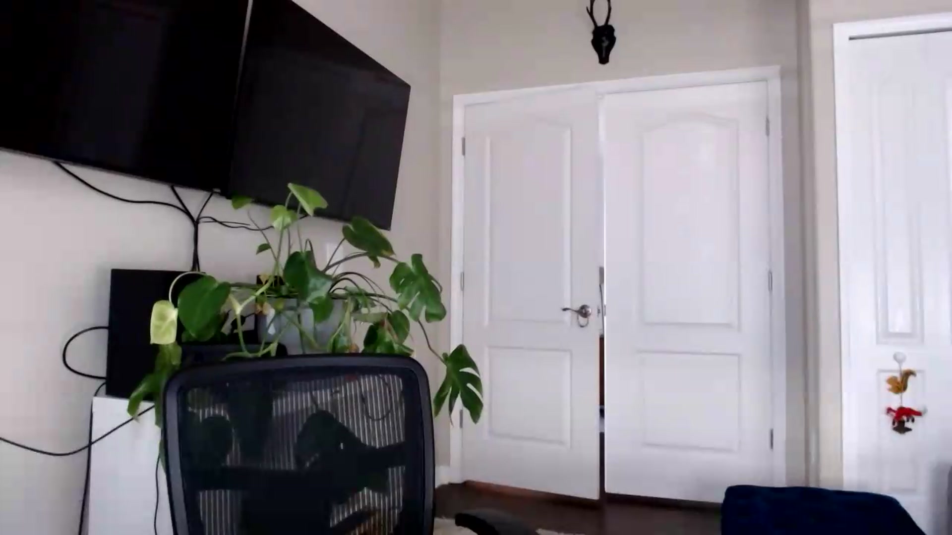 Gallery image thumbnail from Sarah_Stark's myfreecams stream on, 08/28/2026, 12:57 image 18 of 20