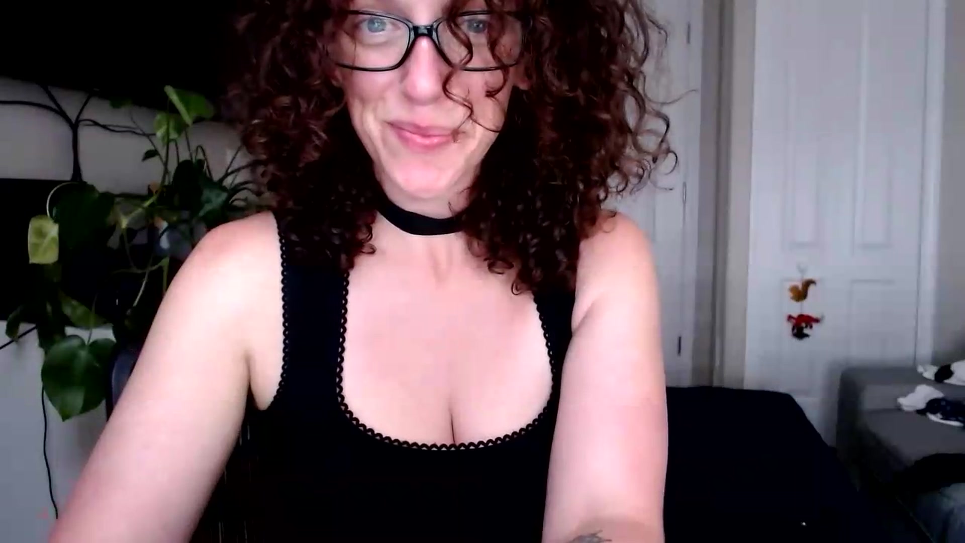 Gallery image thumbnail from Sarah_Stark's myfreecams stream on, 08/28/2026, 15:31 image 16 of 20