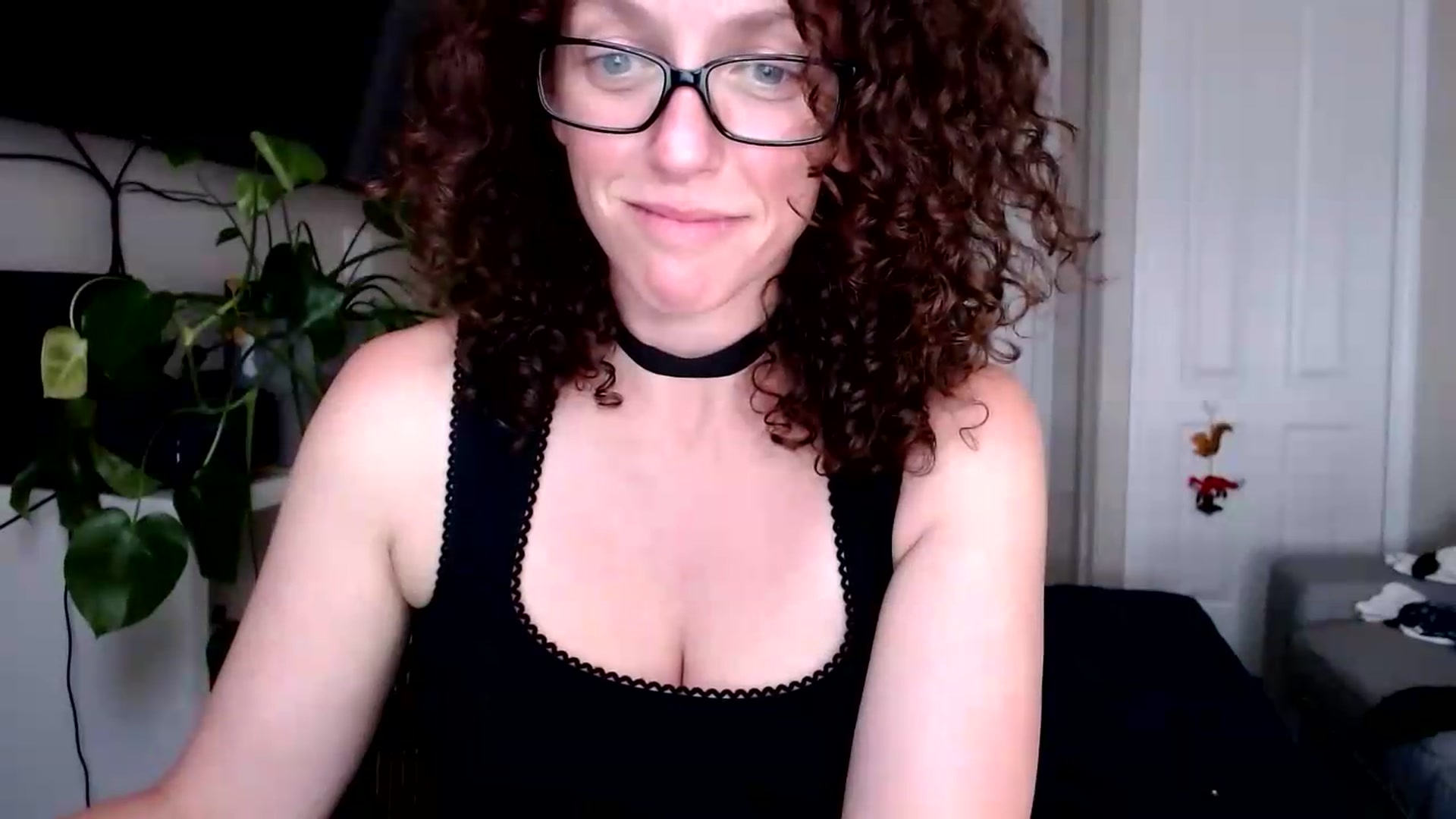 Gallery image thumbnail from Sarah_Stark's myfreecams stream on, 08/28/2026, 15:31 image 14 of 20